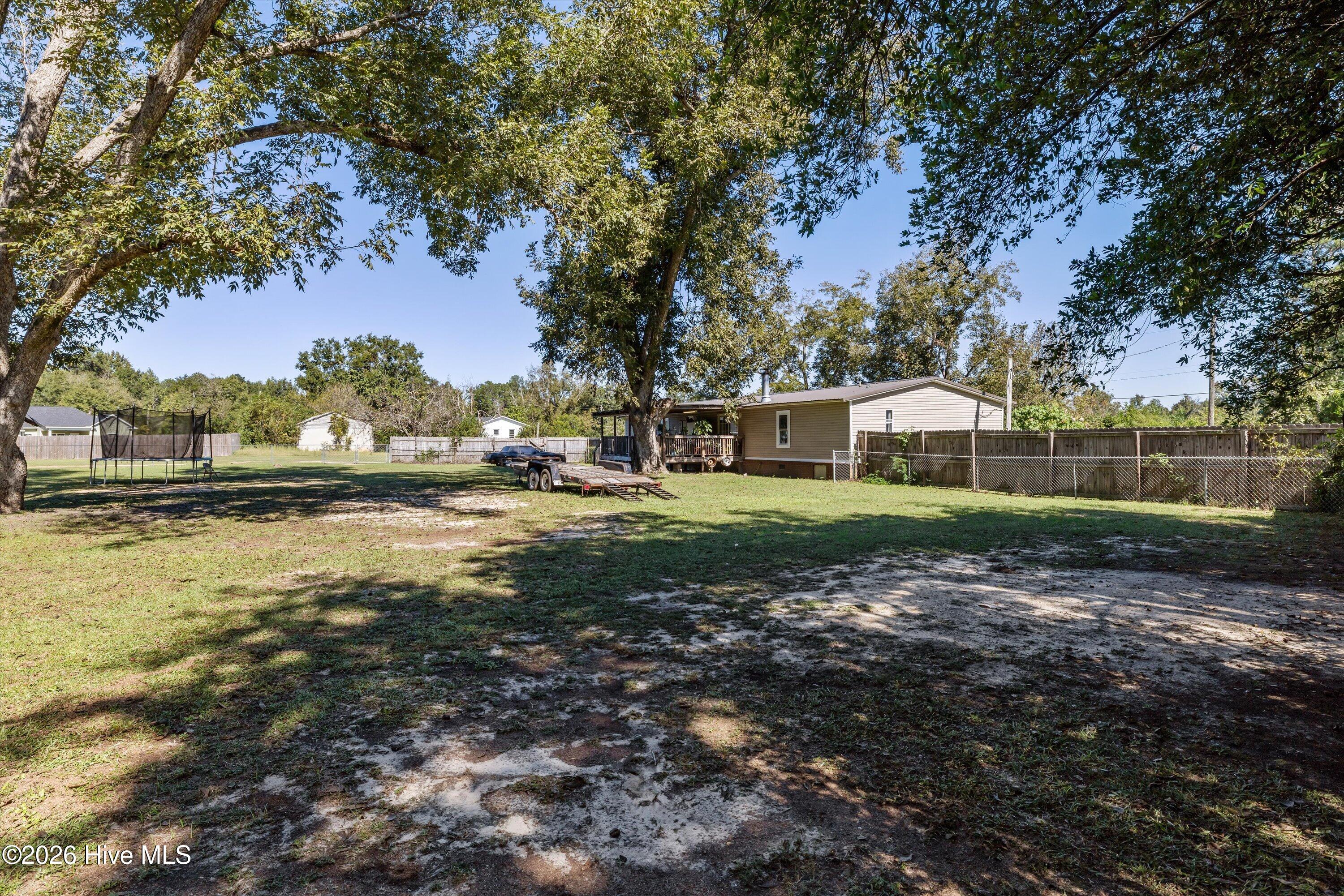 370 Church Street Property Photo 40