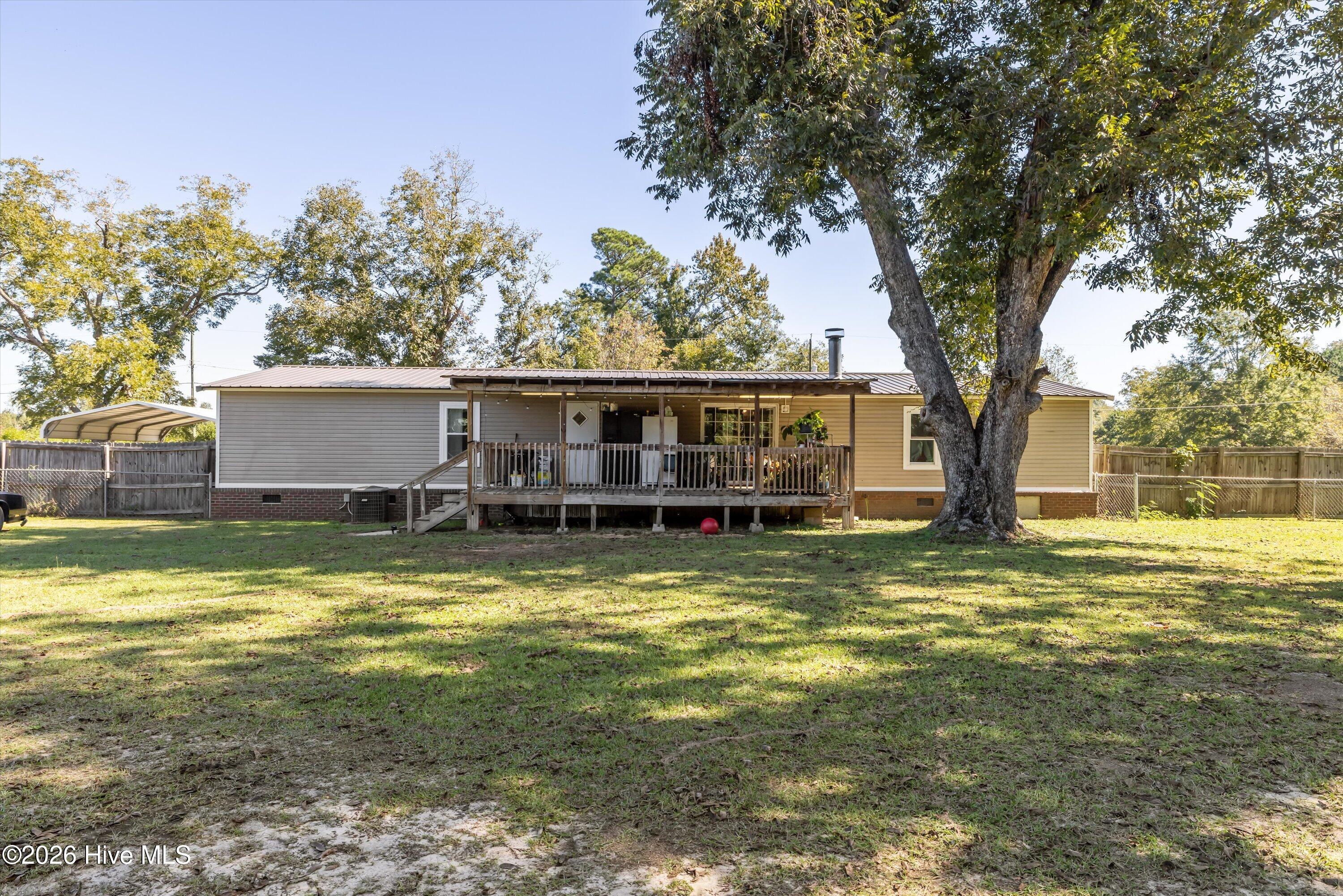 370 Church Street Property Photo 43
