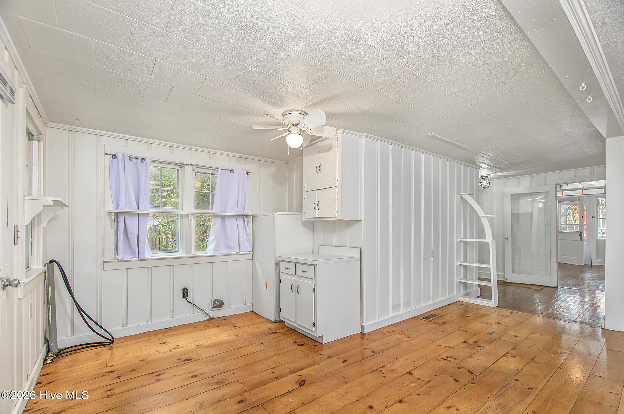 212 Orange Street Property Photo 15
