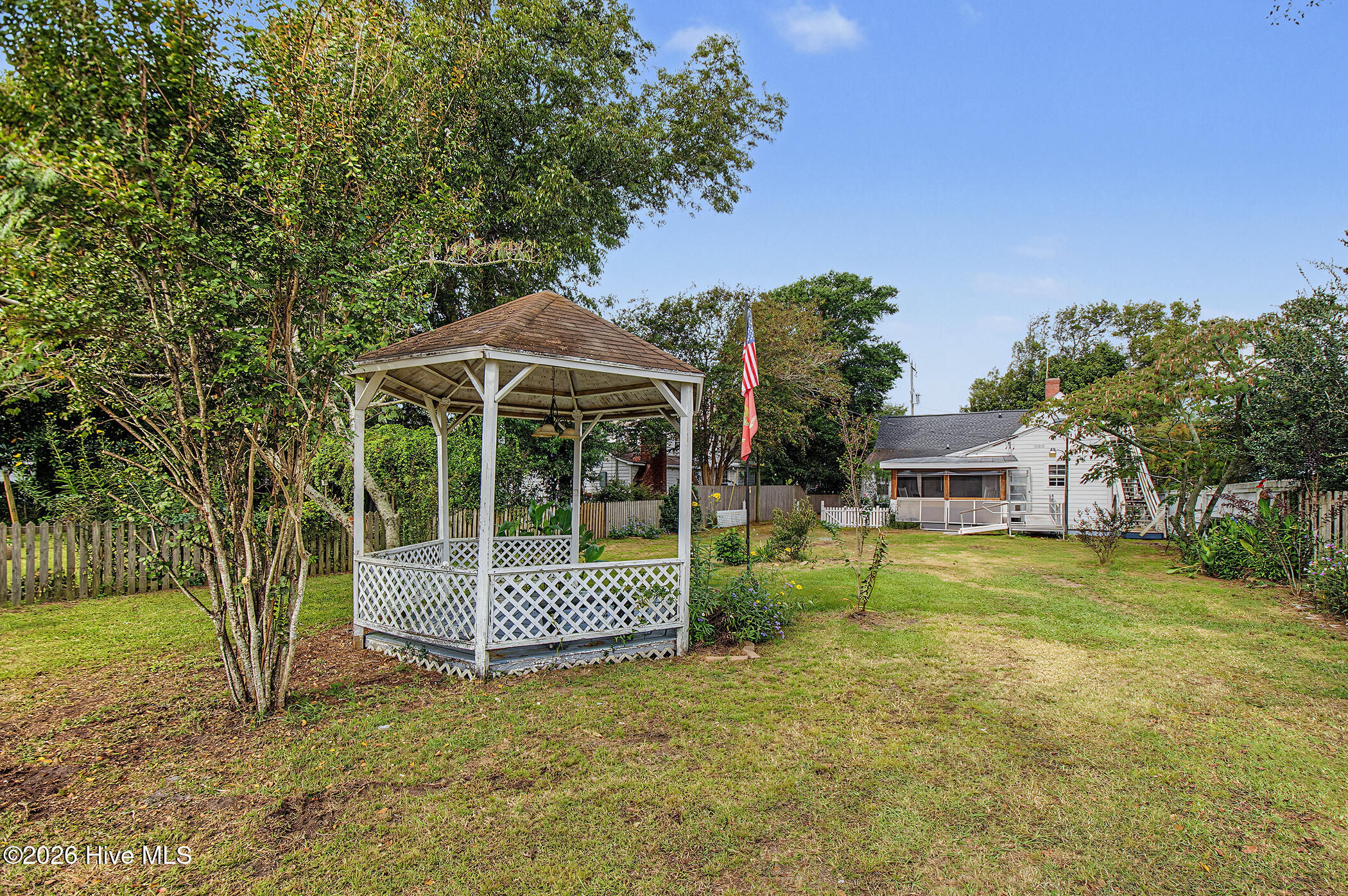 212 Orange Street Property Photo 25