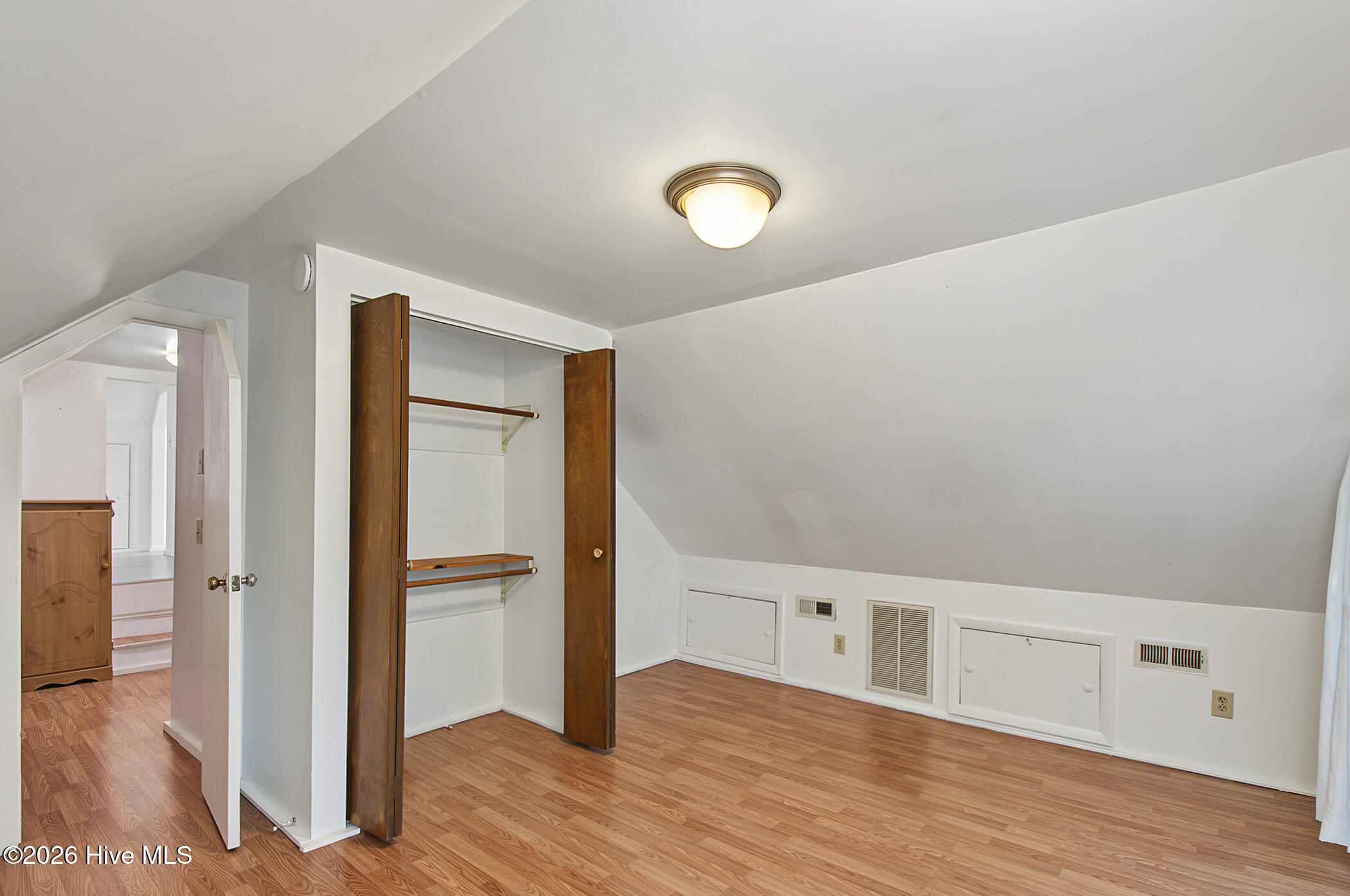 212 Orange Street Property Photo 33