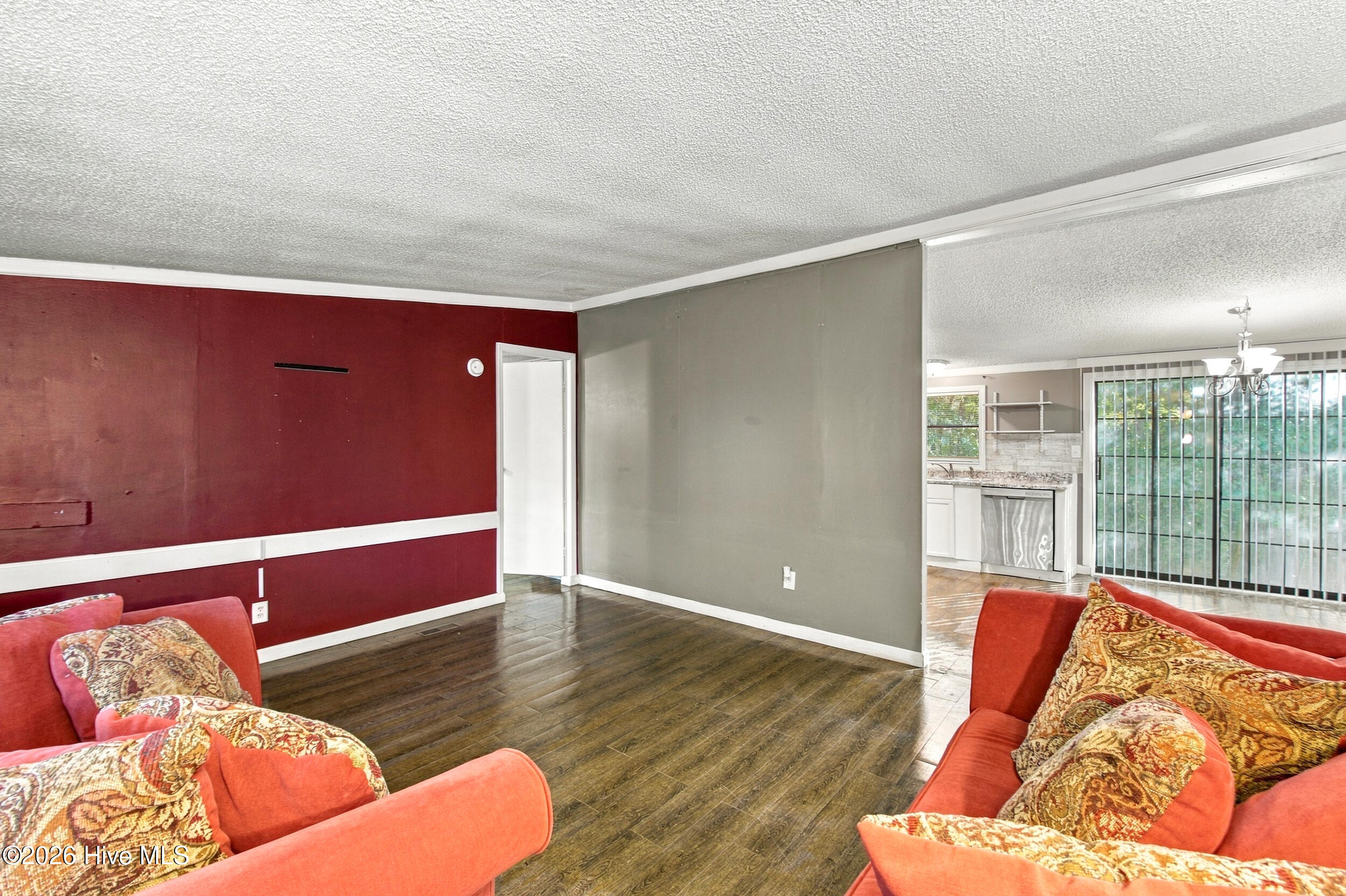 232 Suburban Street Sw Property Photo 8