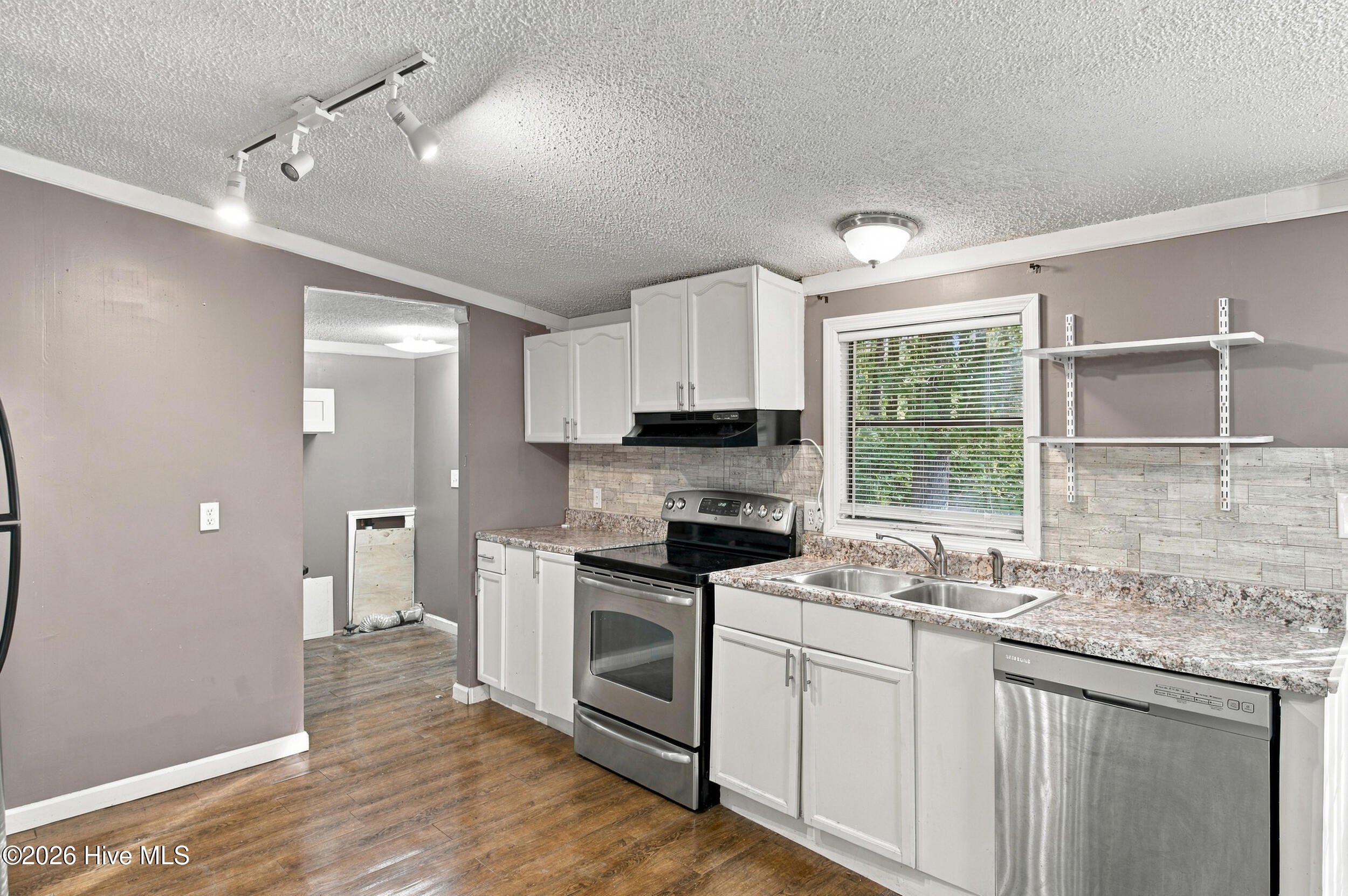232 Suburban Street Sw Property Photo 16