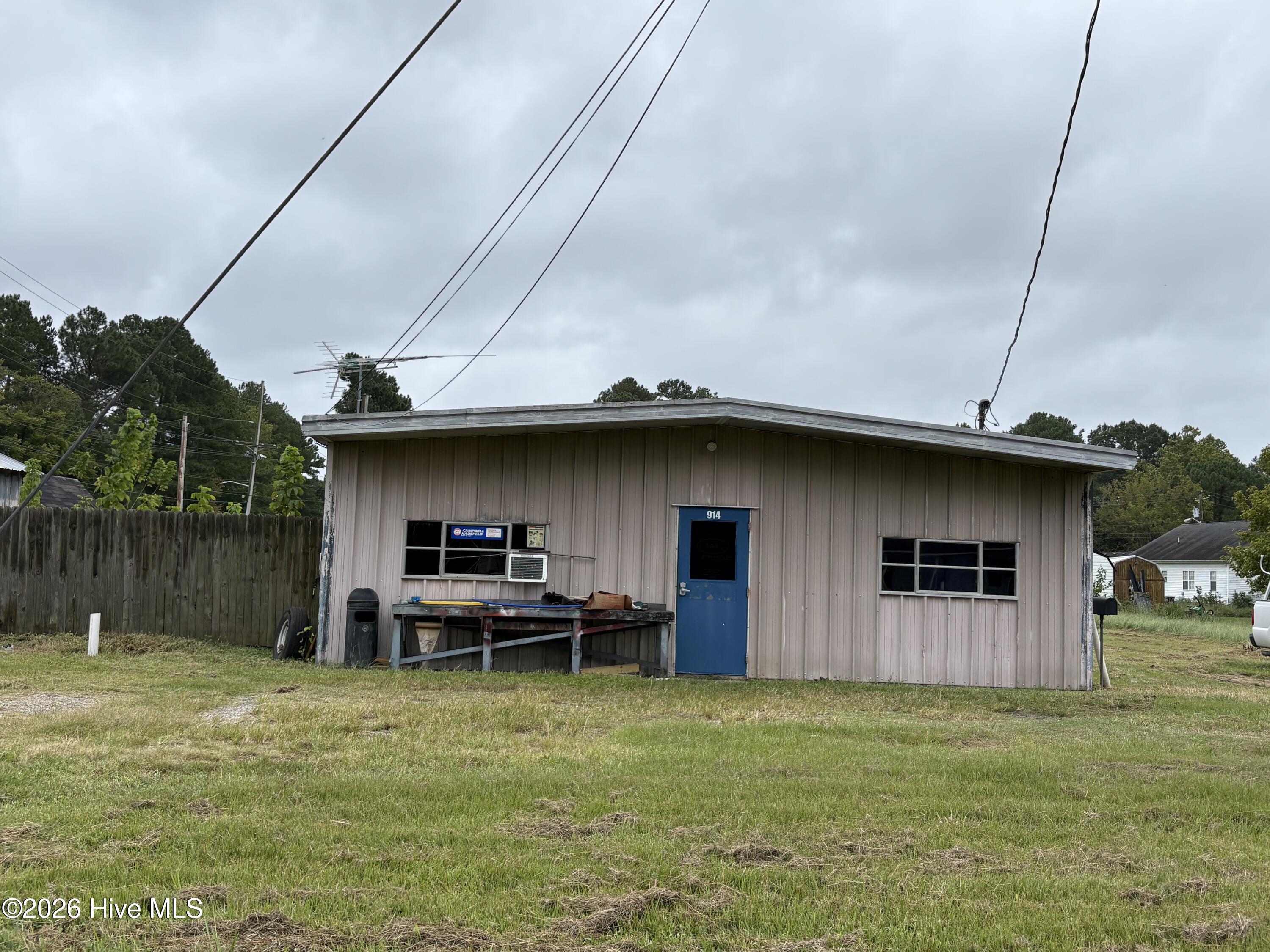 914 & 916 Sixth Street Property Photo 1