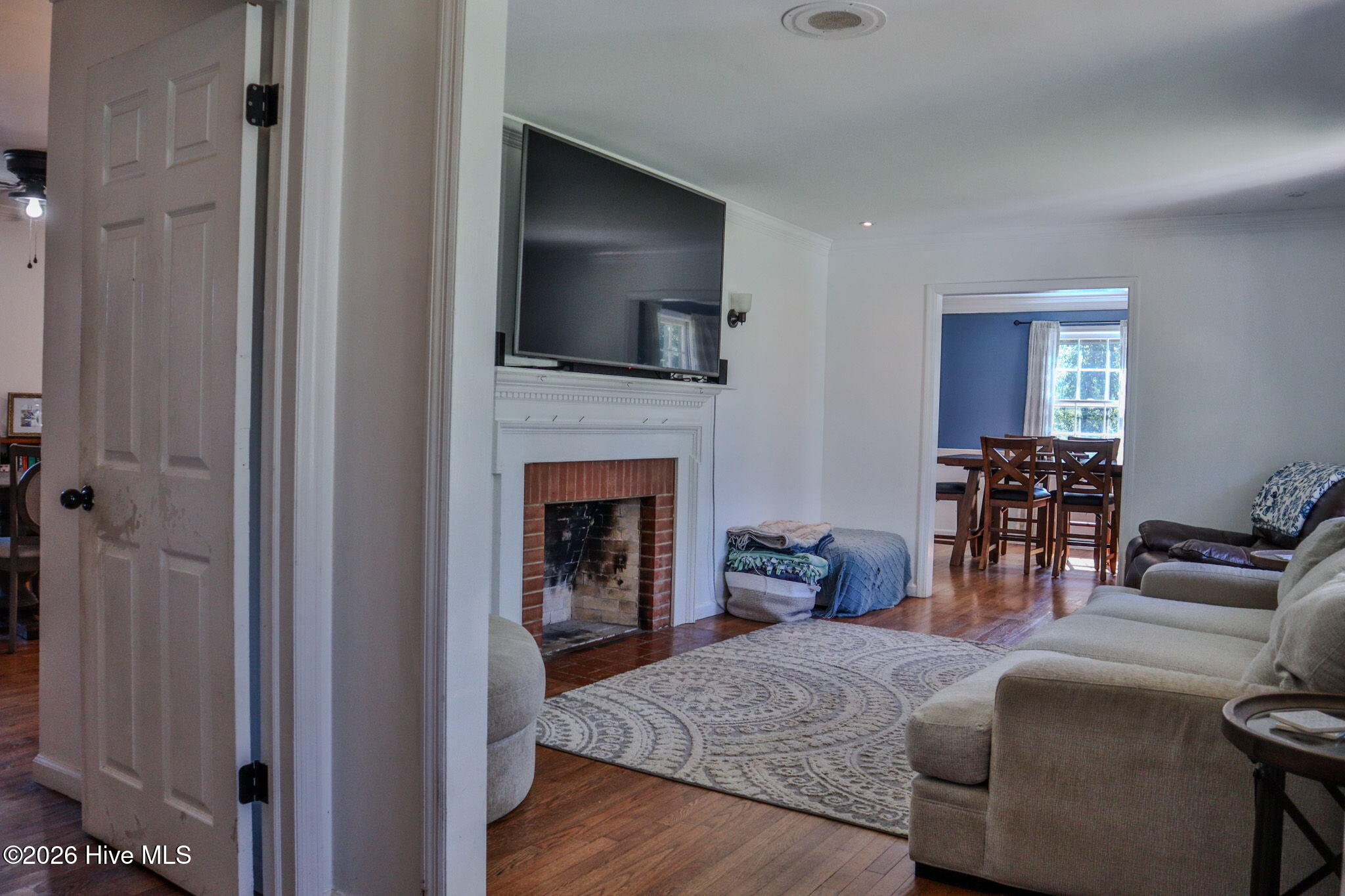 529 Hillwood Circle Property Photo 7