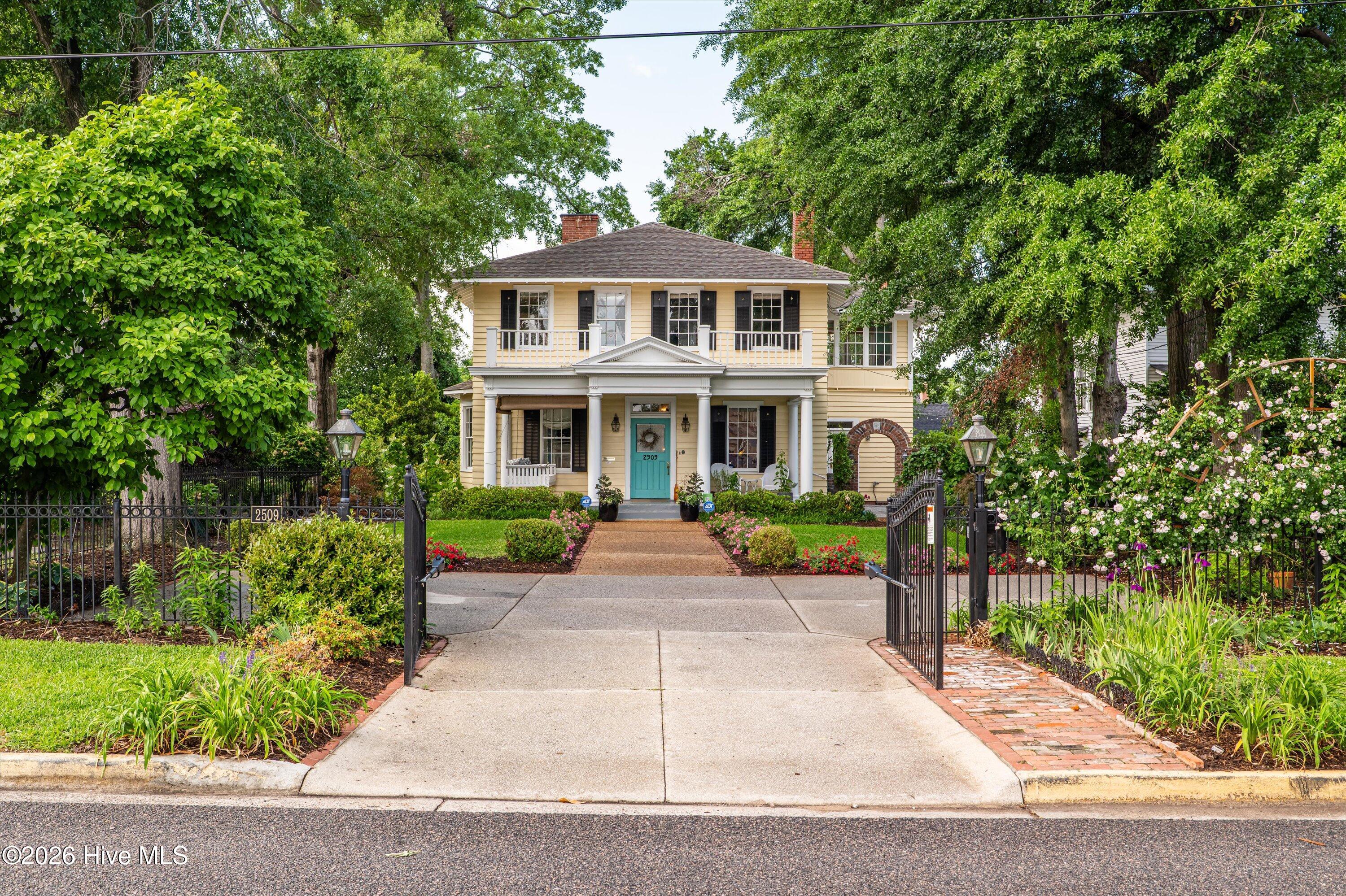 2509 Bellevue Avenue Property Photo 1