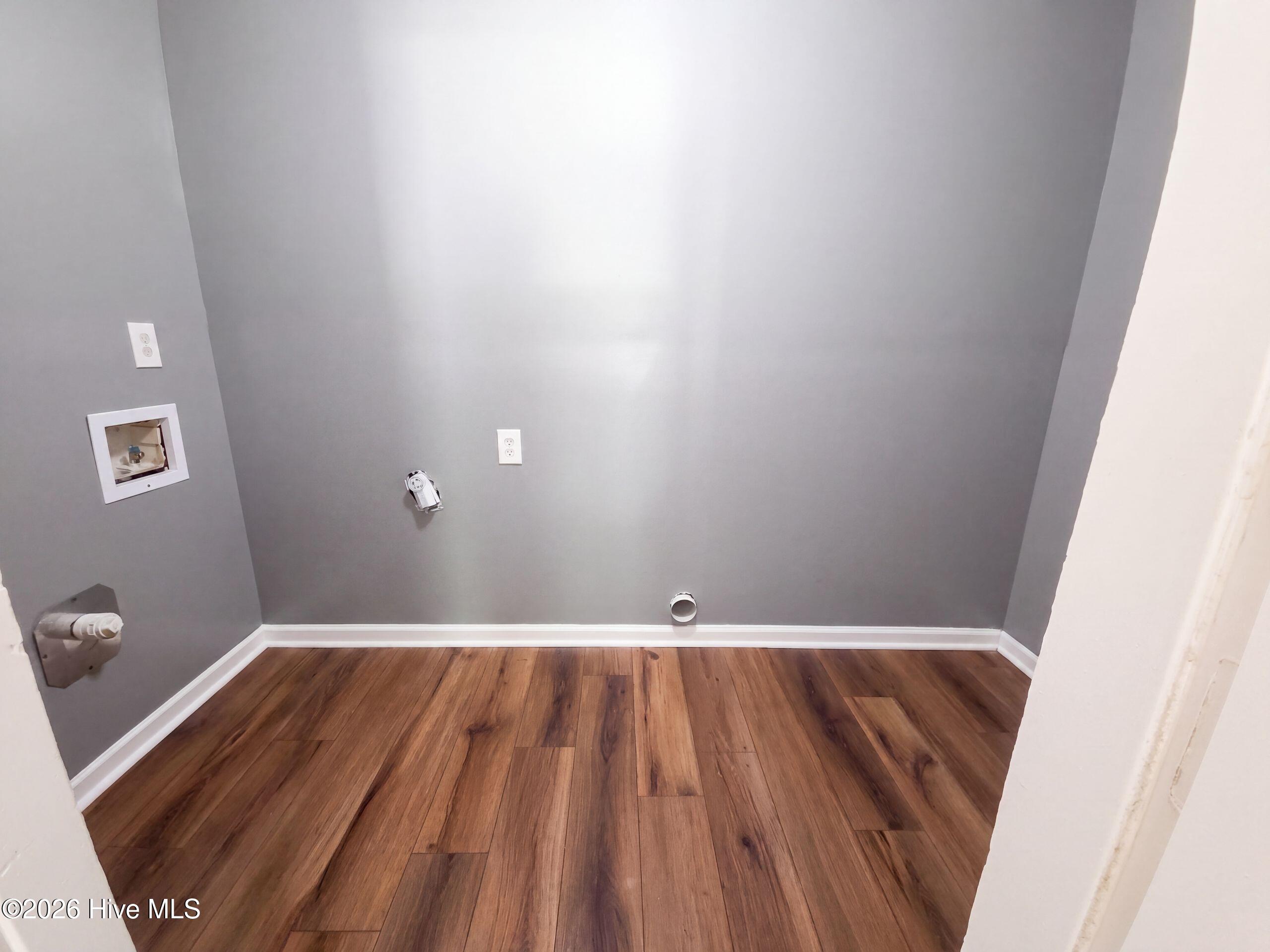 1812 Empress Drive Property Photo 27