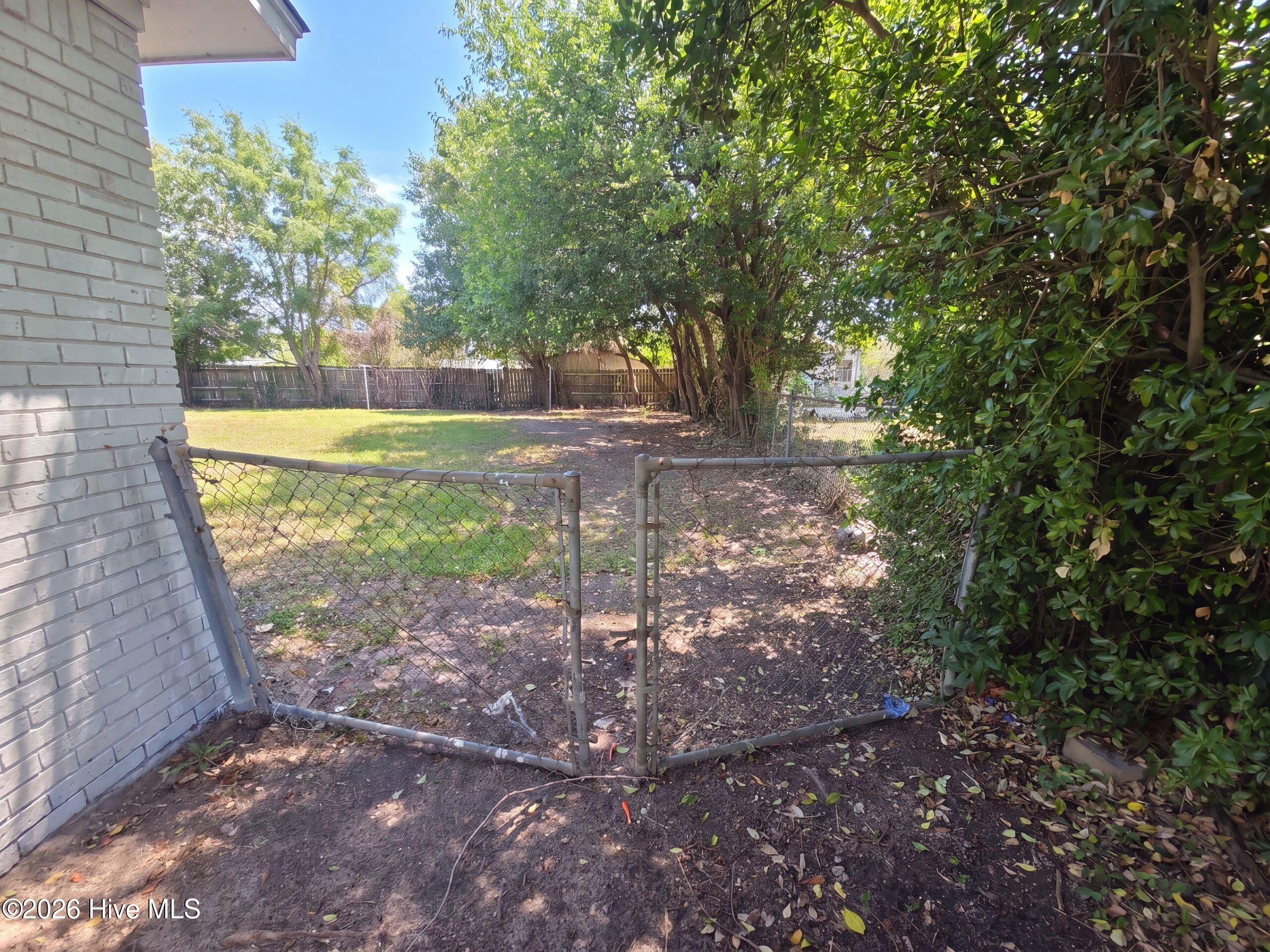 1812 Empress Drive Property Photo 33