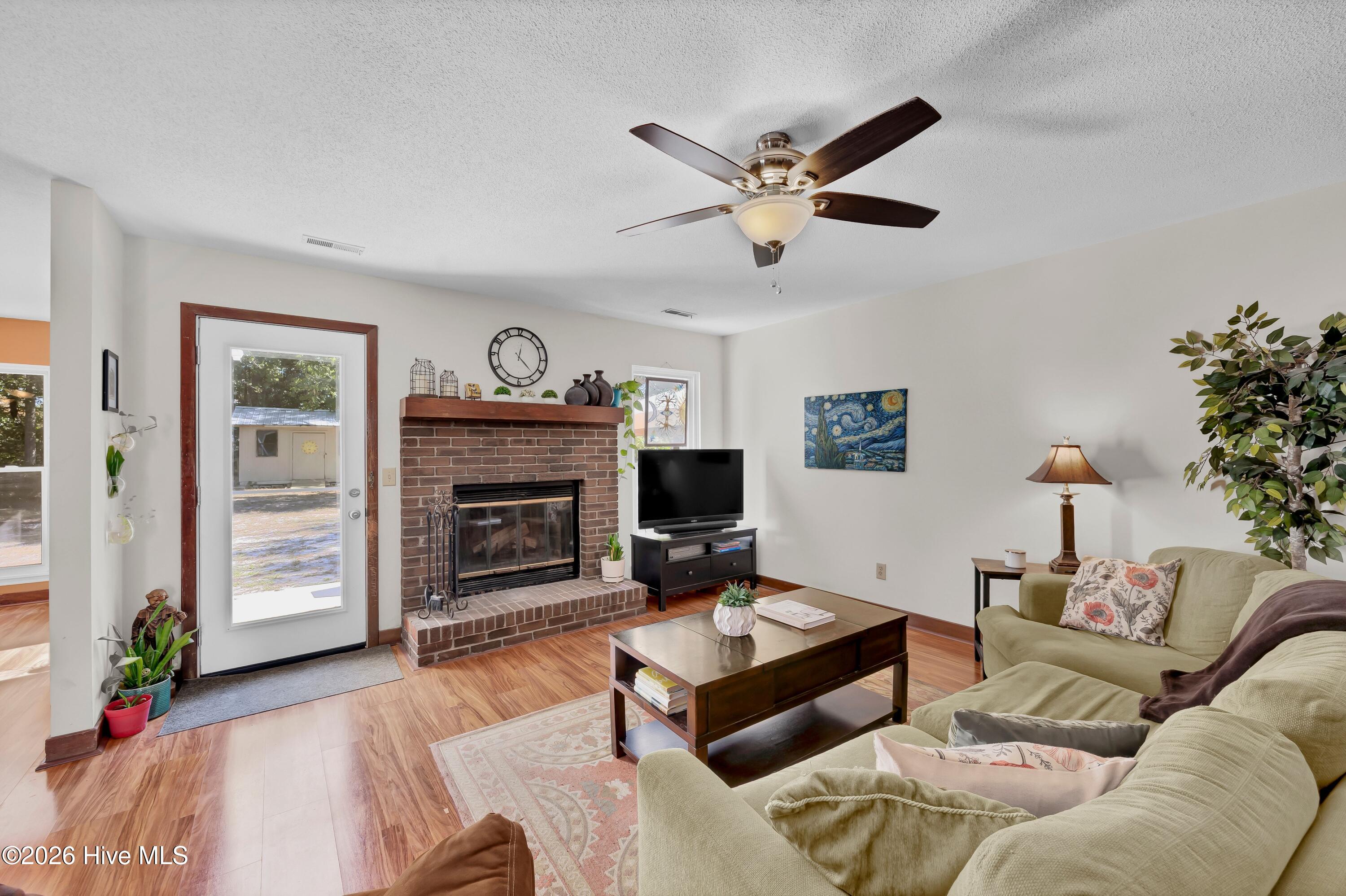 3423 Sparrow Hawk Court Property Photo 5