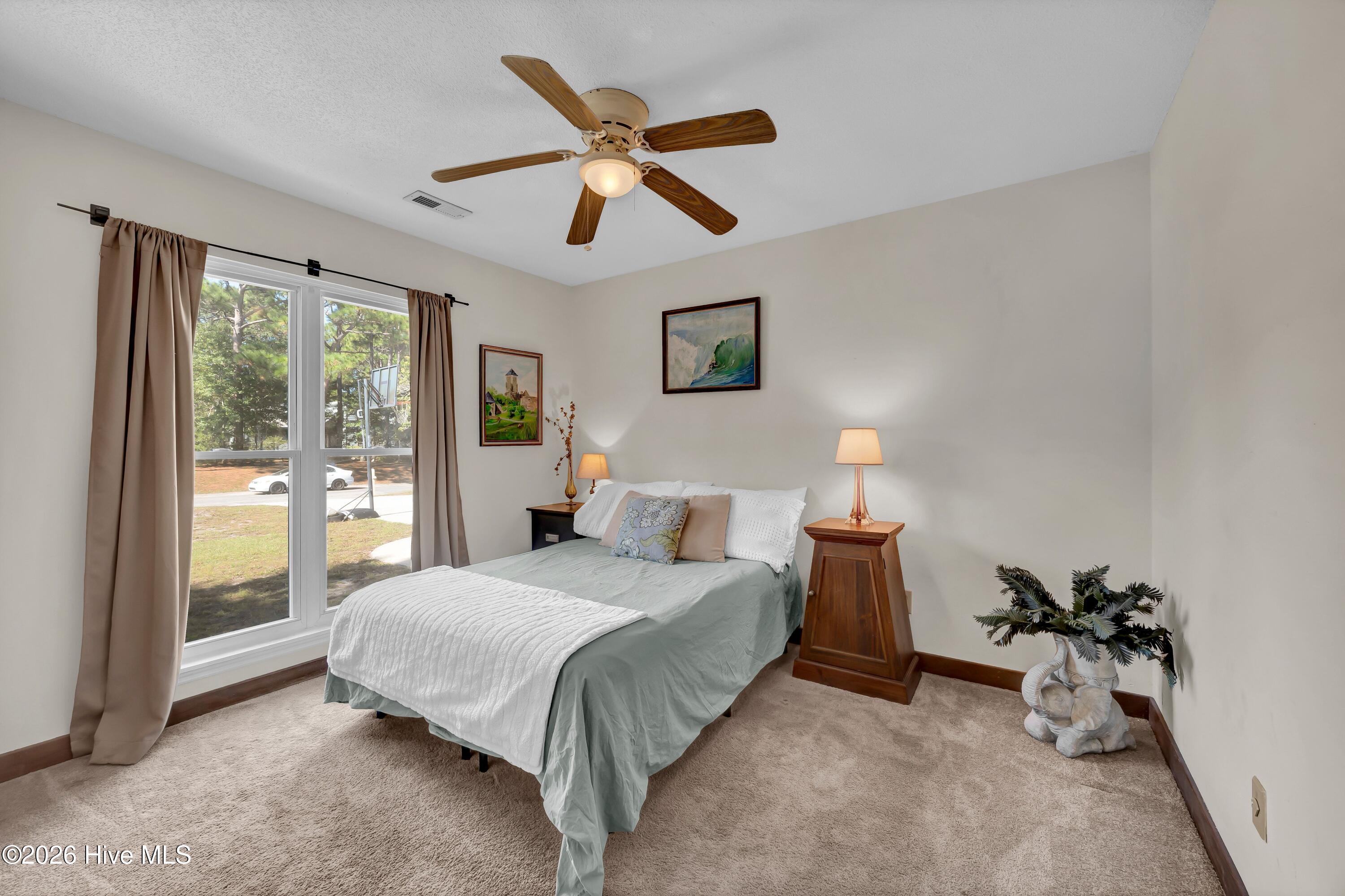 3423 Sparrow Hawk Court Property Photo 20