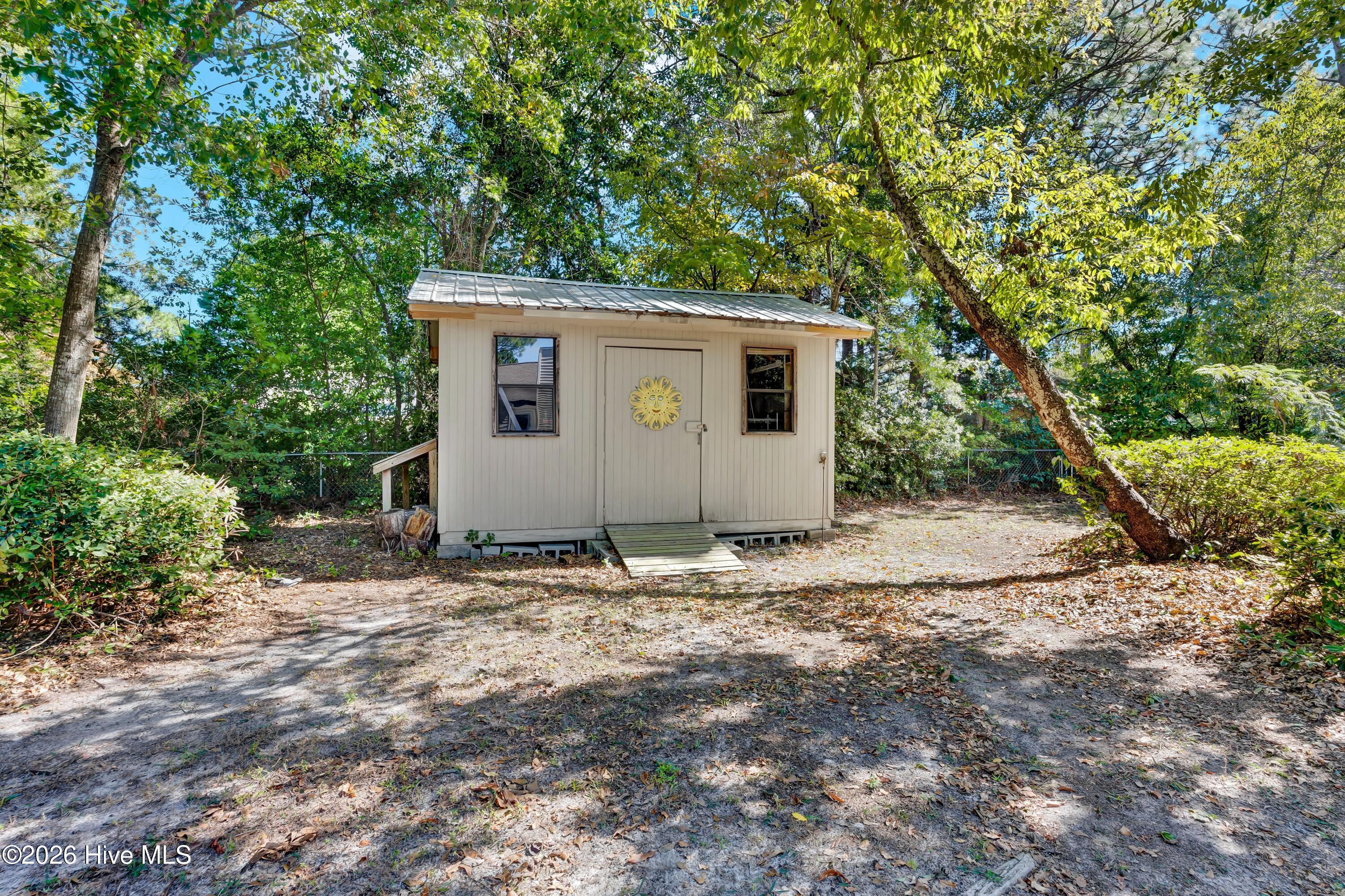 3423 Sparrow Hawk Court Property Photo 25