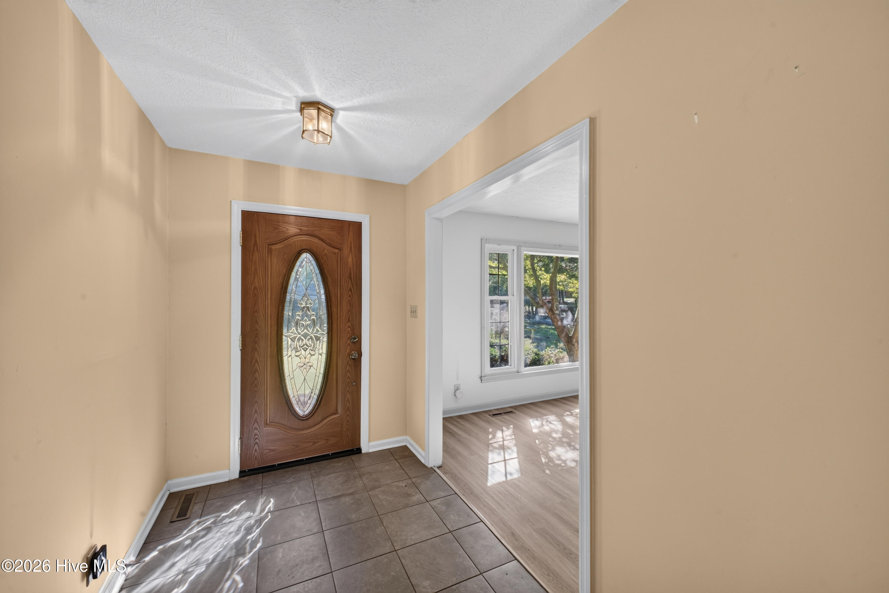 1720 Pine Log Road Property Photo 6