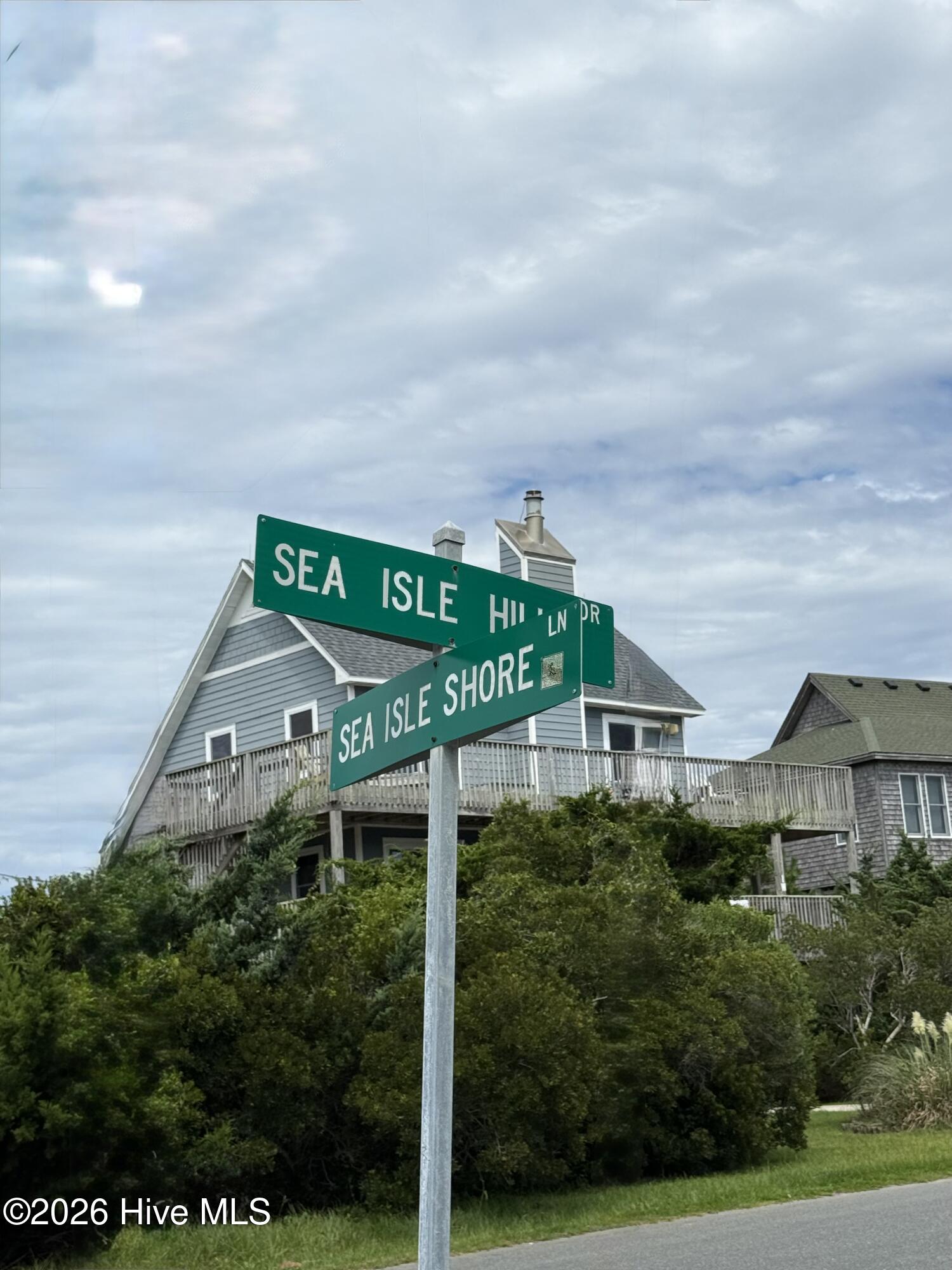 25245 Sea Isle Hills Drive Property Photo 10