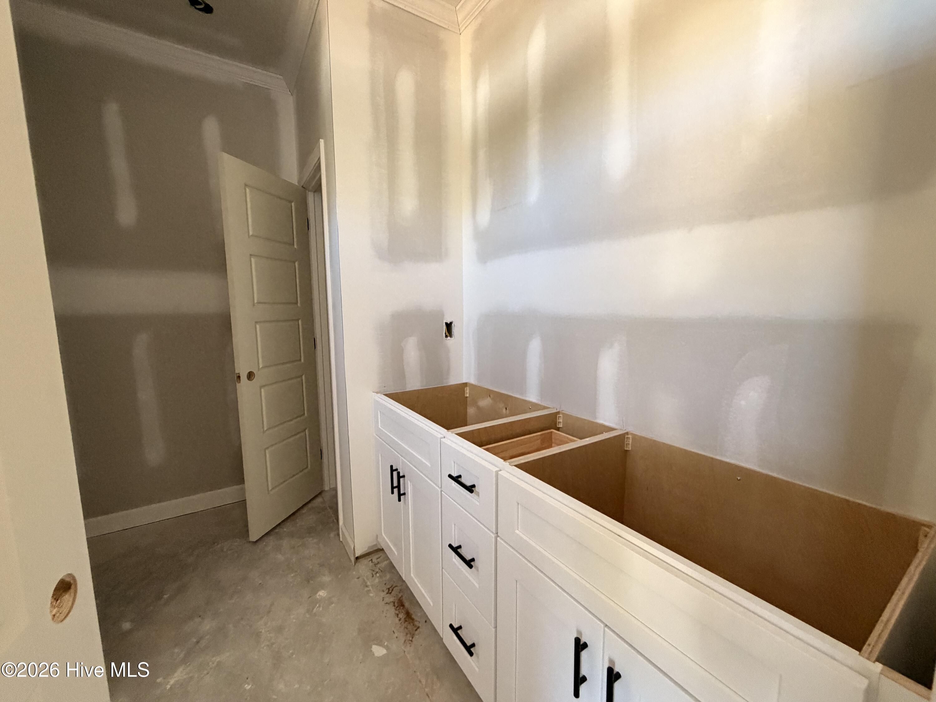3720 Huntcliff Drive Property Photo 17
