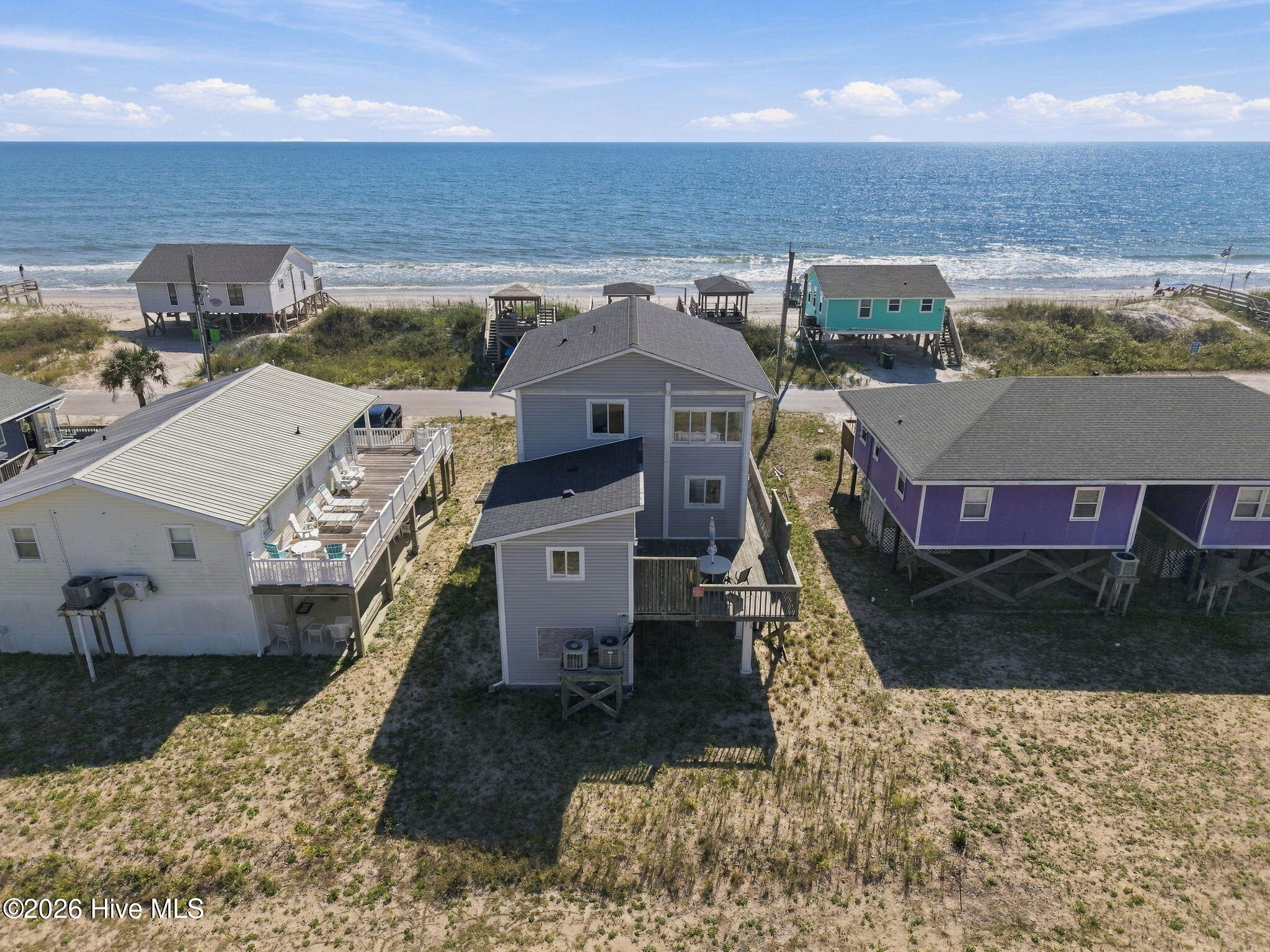 1305 N Shore Drive Property Photo 4