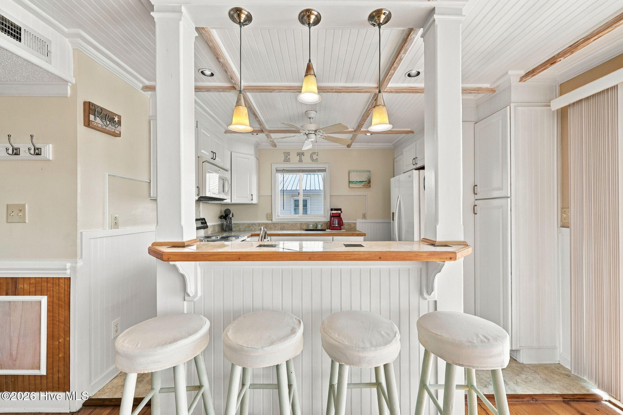 1305 N Shore Drive Property Photo 13