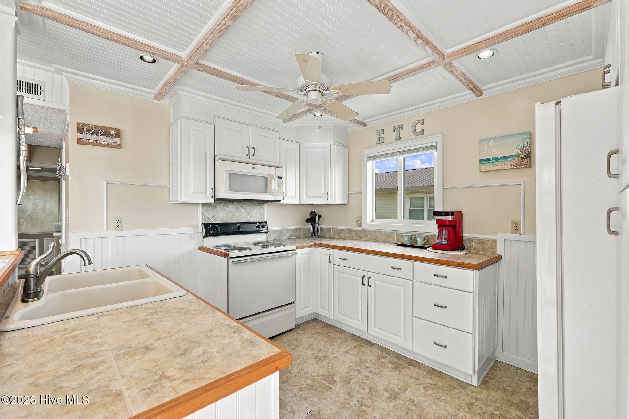 1305 N Shore Drive Property Photo 15
