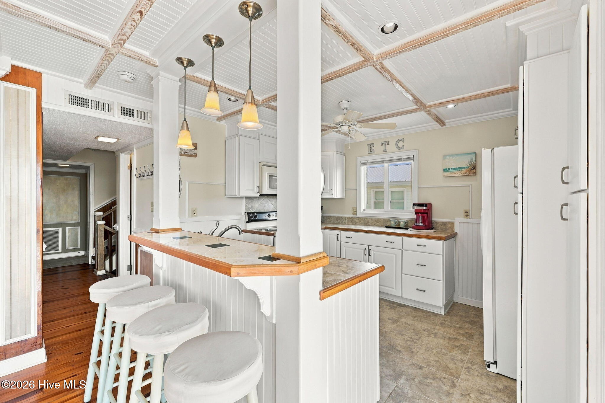 1305 N Shore Drive Property Photo 21