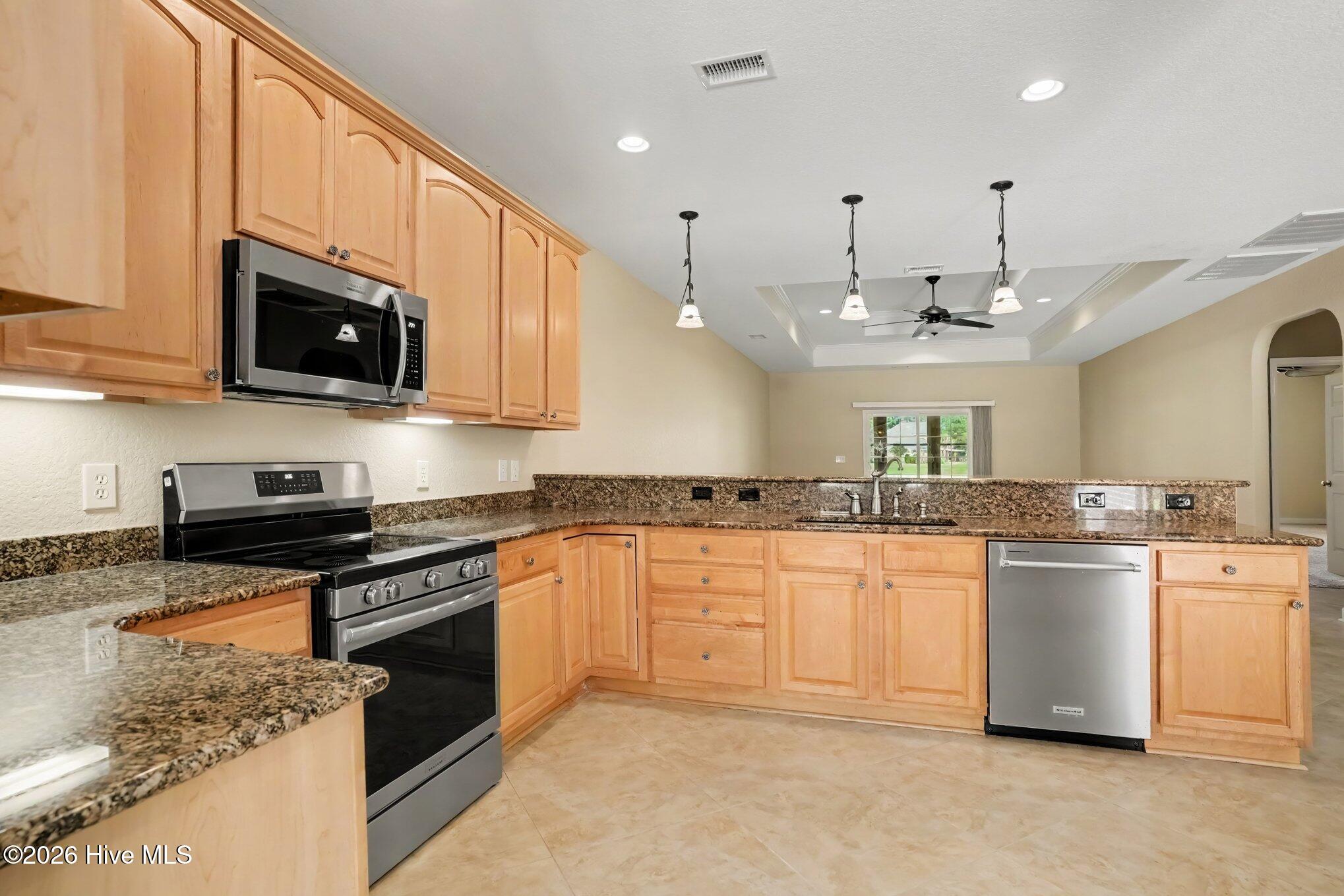 786 Foxtail Drive Property Photo 14