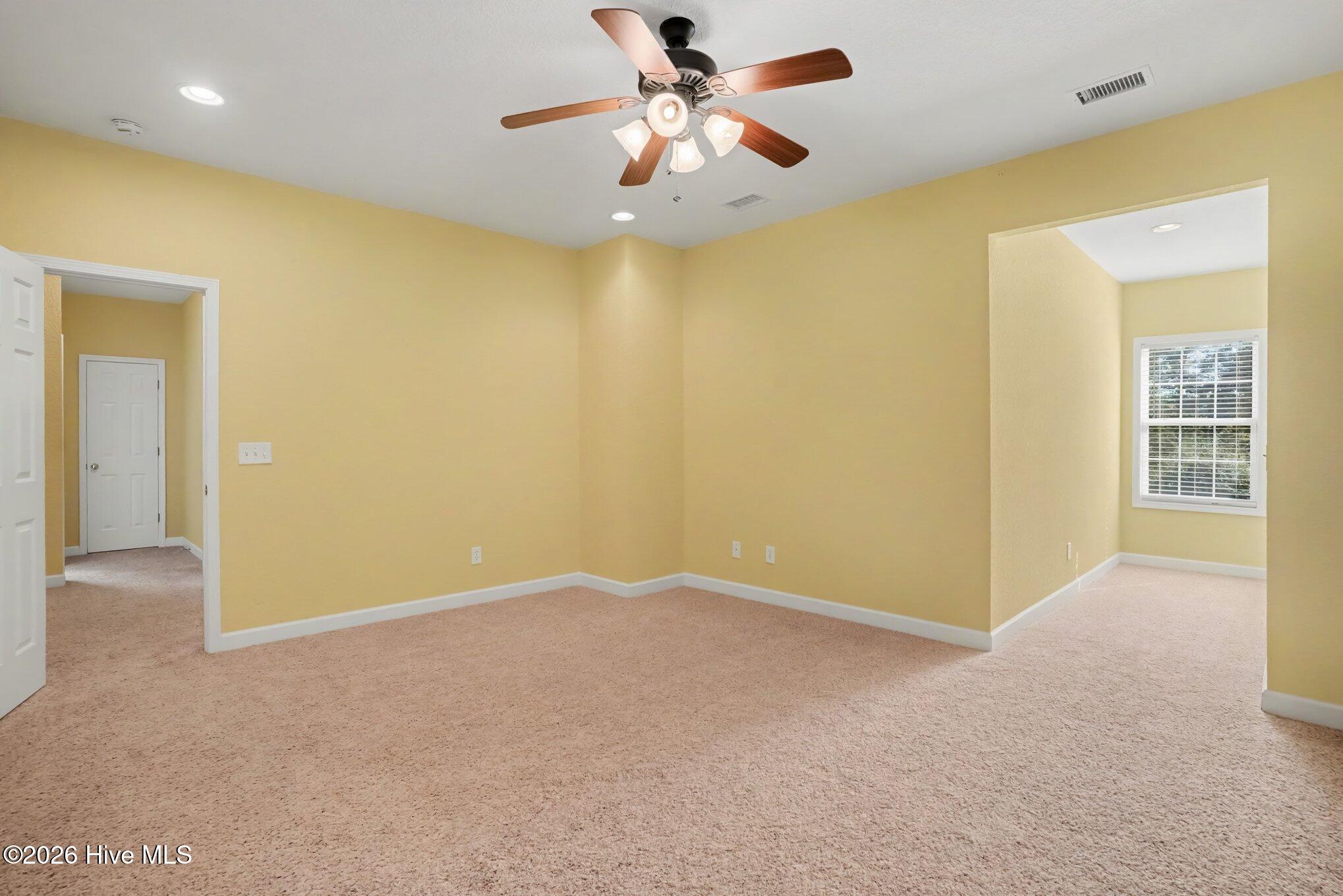 786 Foxtail Drive Property Photo 33