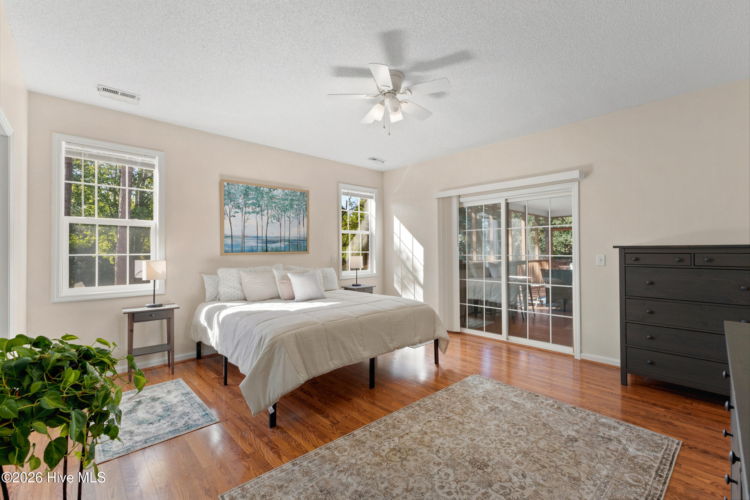 211 The Cape Boulevard Property Photo 17