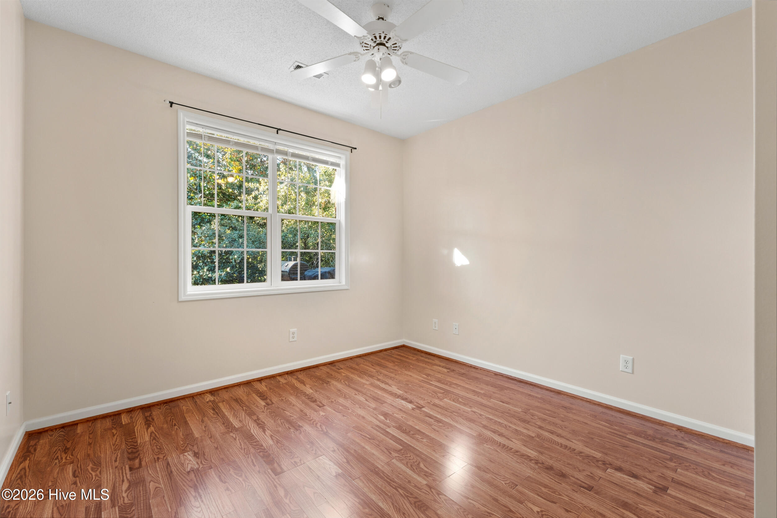211 The Cape Boulevard Property Photo 21