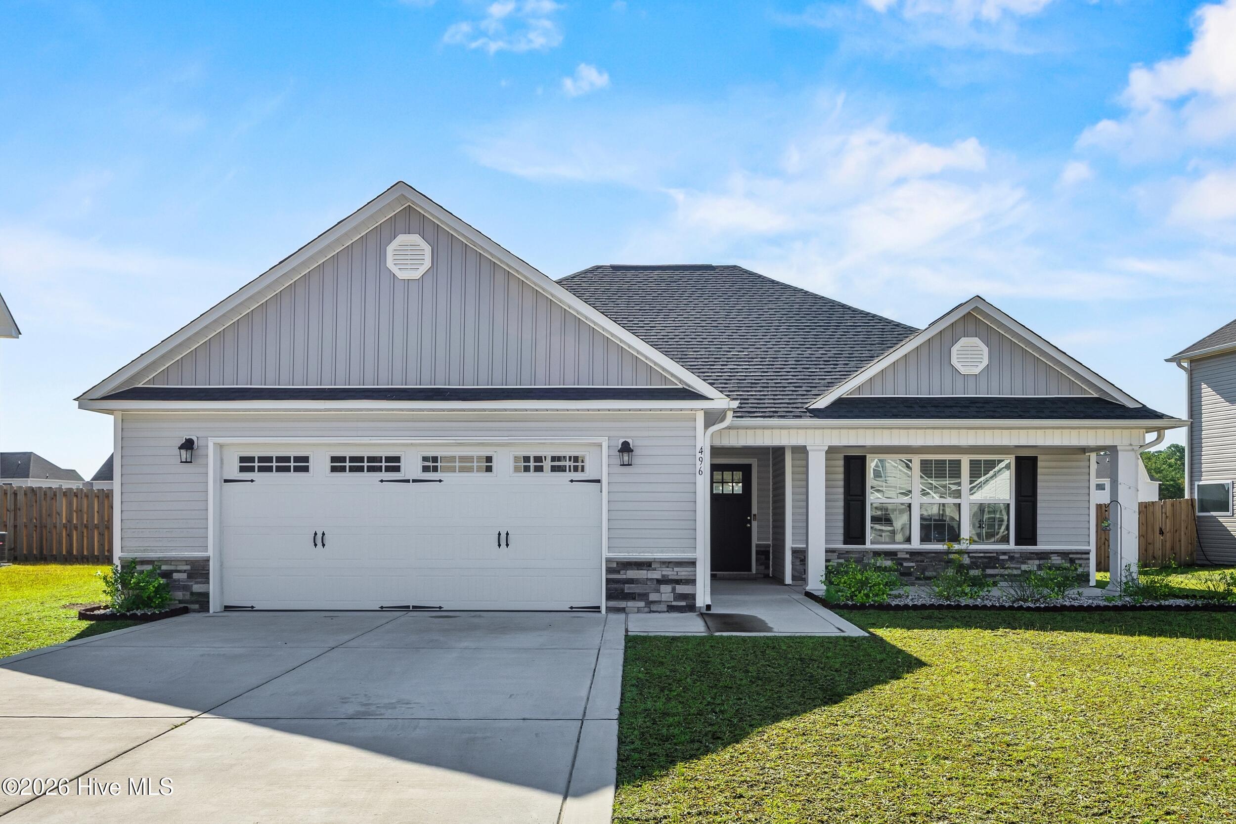 496 Pebble Shore Drive Property Photo 1