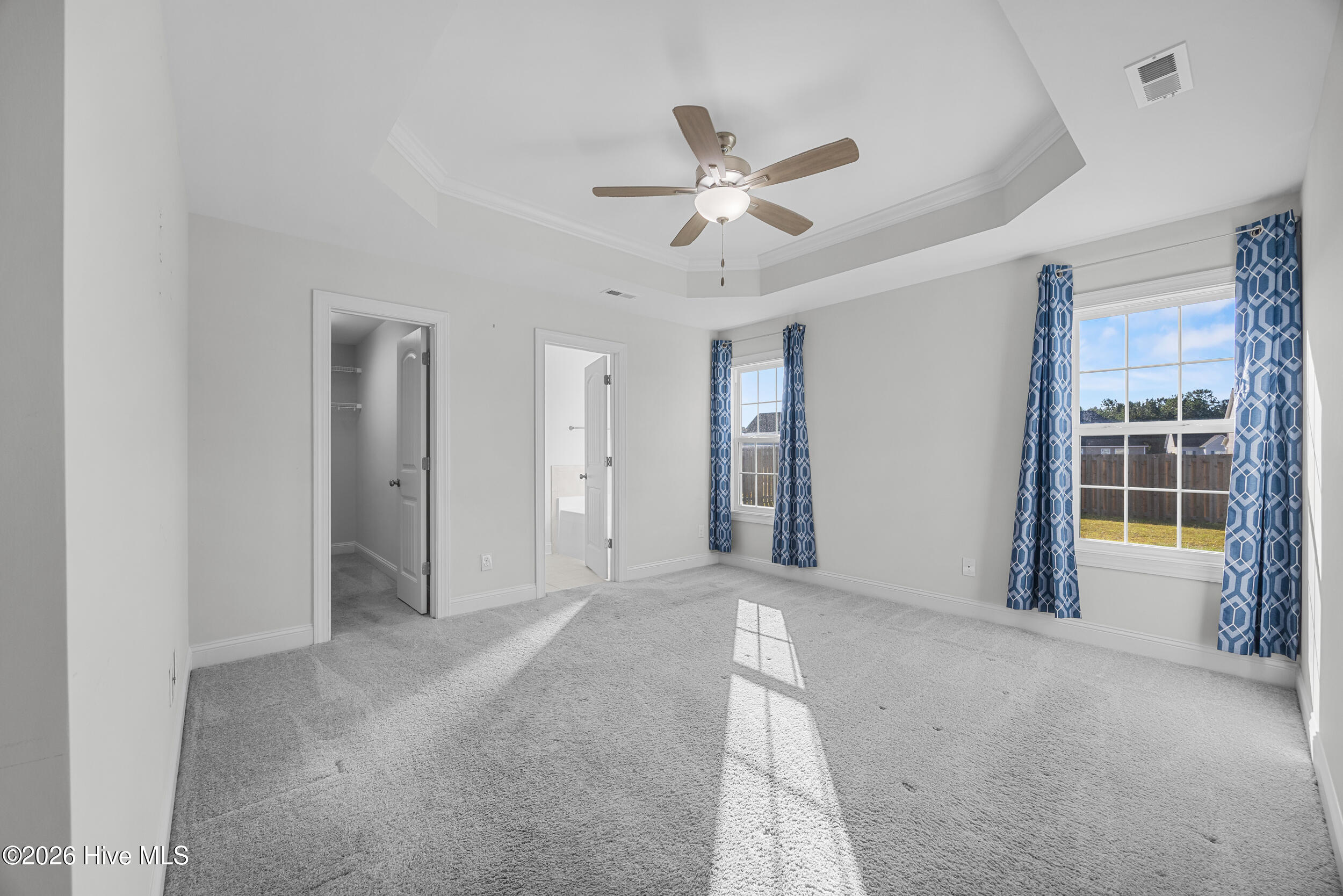 496 Pebble Shore Drive Property Photo 17