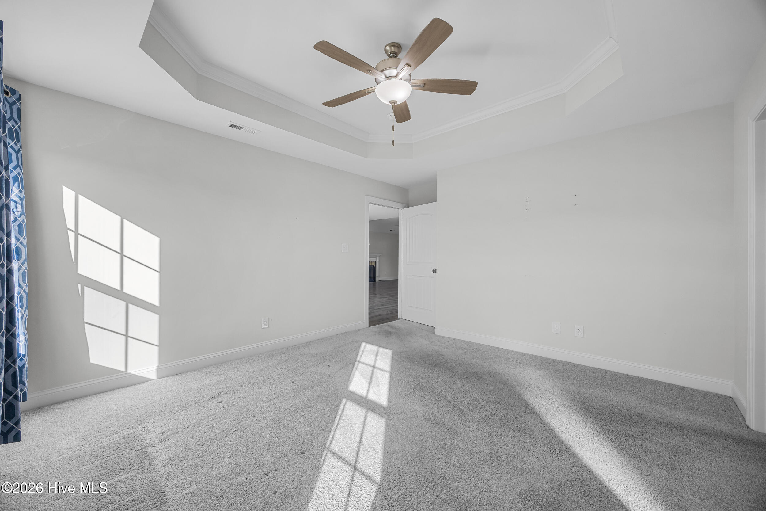 496 Pebble Shore Drive Property Photo 19