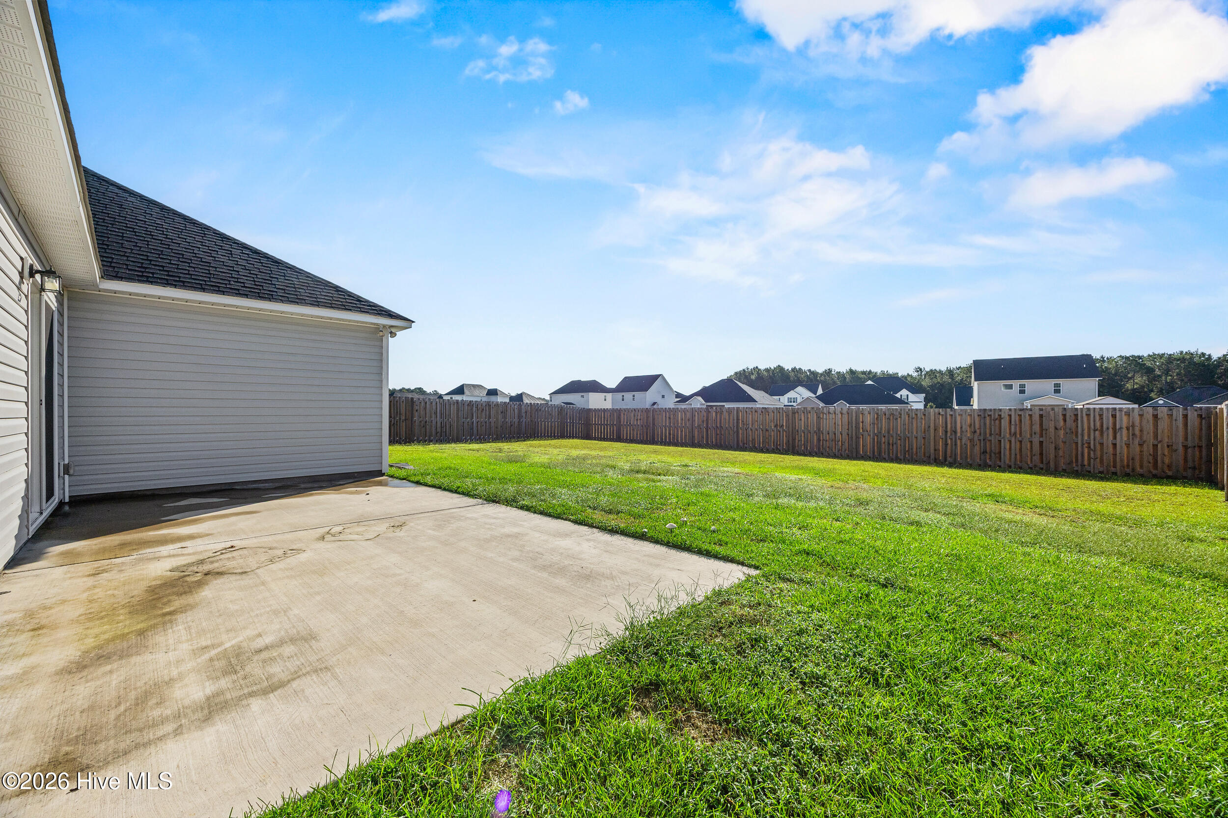496 Pebble Shore Drive Property Photo 32