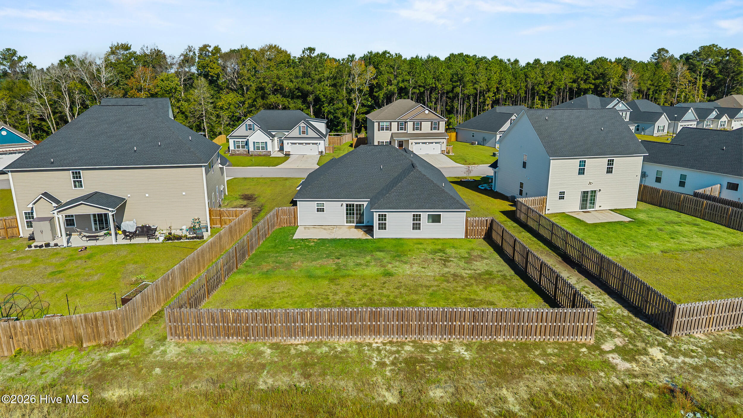 496 Pebble Shore Drive Property Photo 39