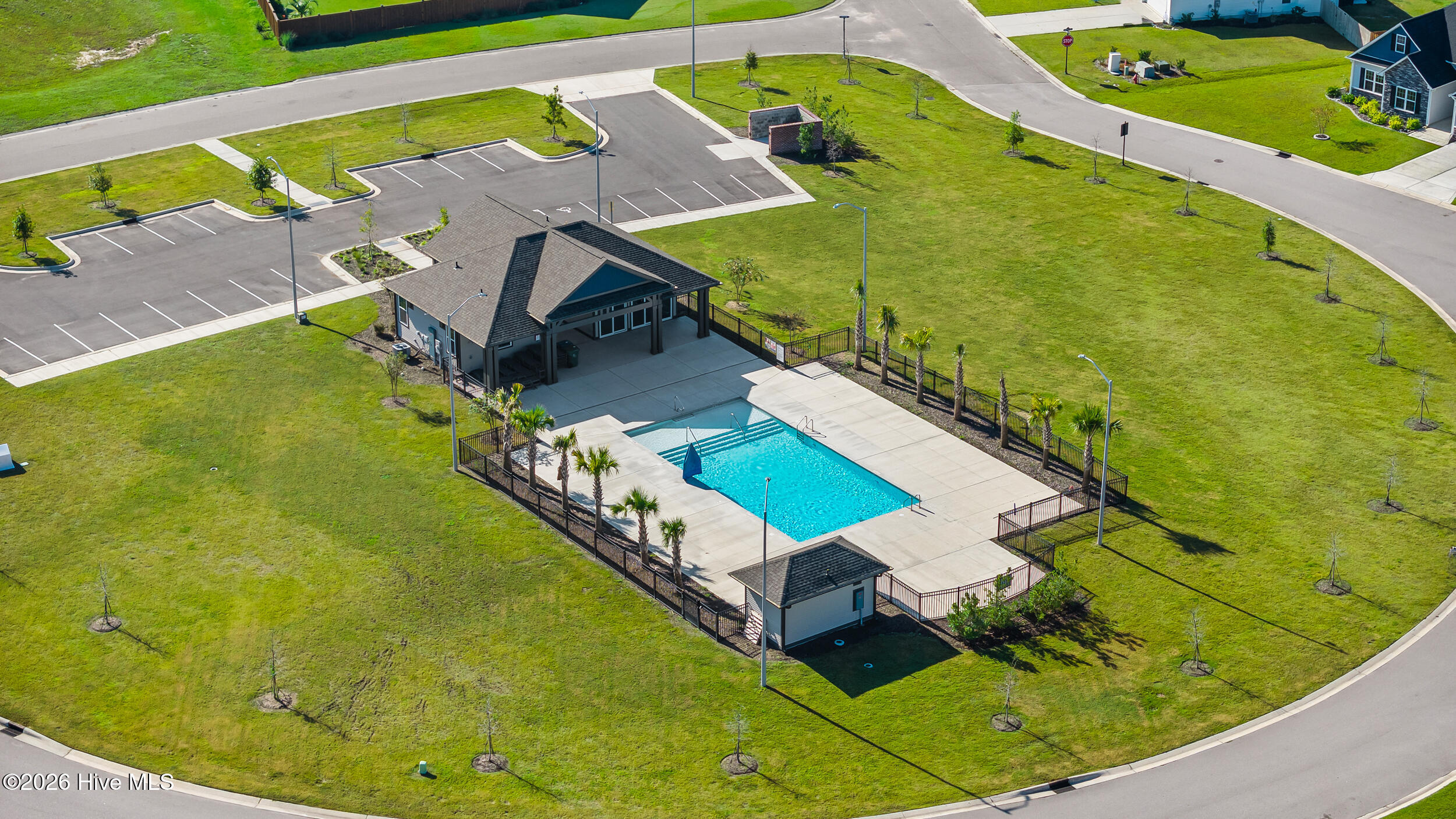 496 Pebble Shore Drive Property Photo 47