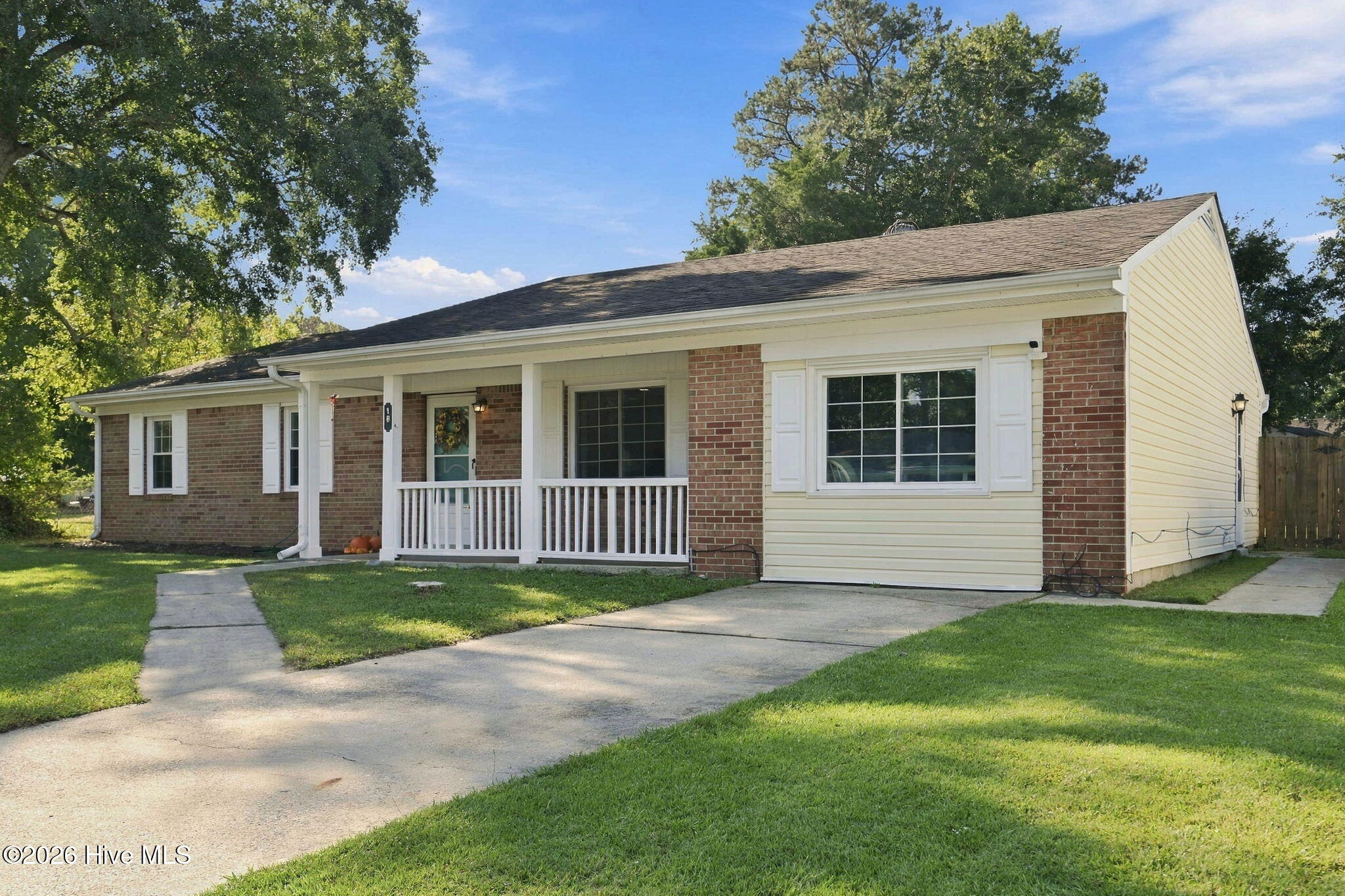 18 Walnut Drive Property Photo 4