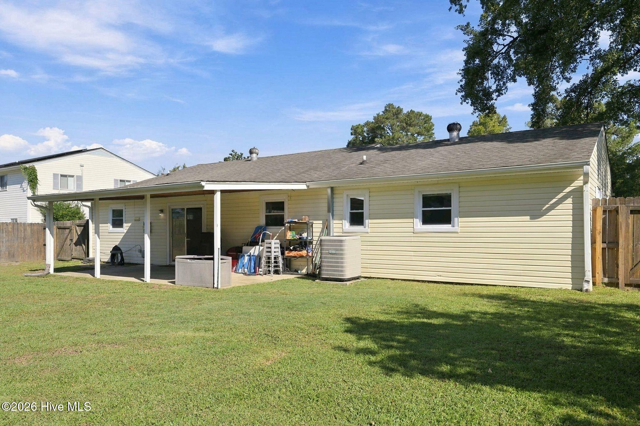 18 Walnut Drive Property Photo 9