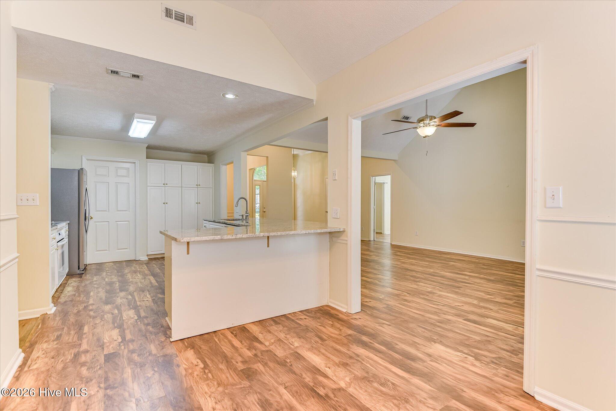 352 Saint Julian Place Property Photo 19