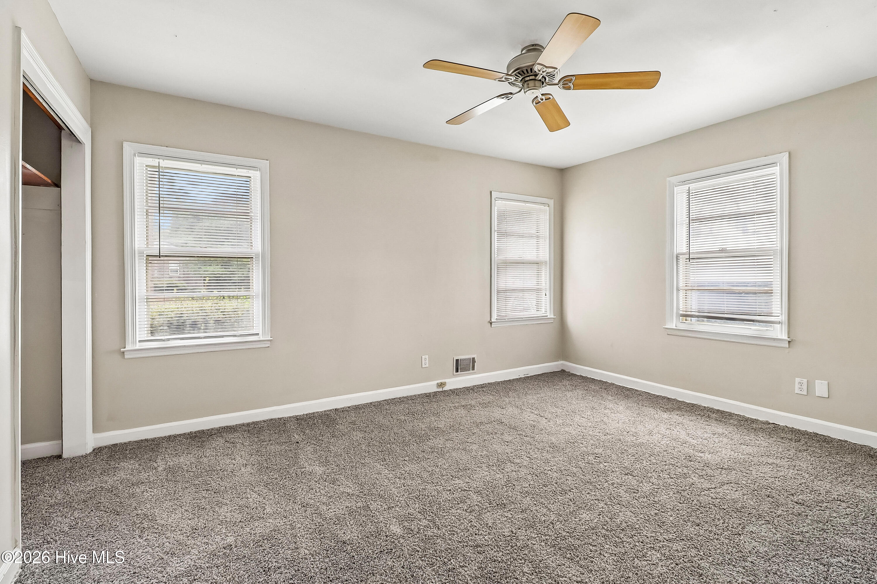 1640 Pendleton Road Property Photo 4