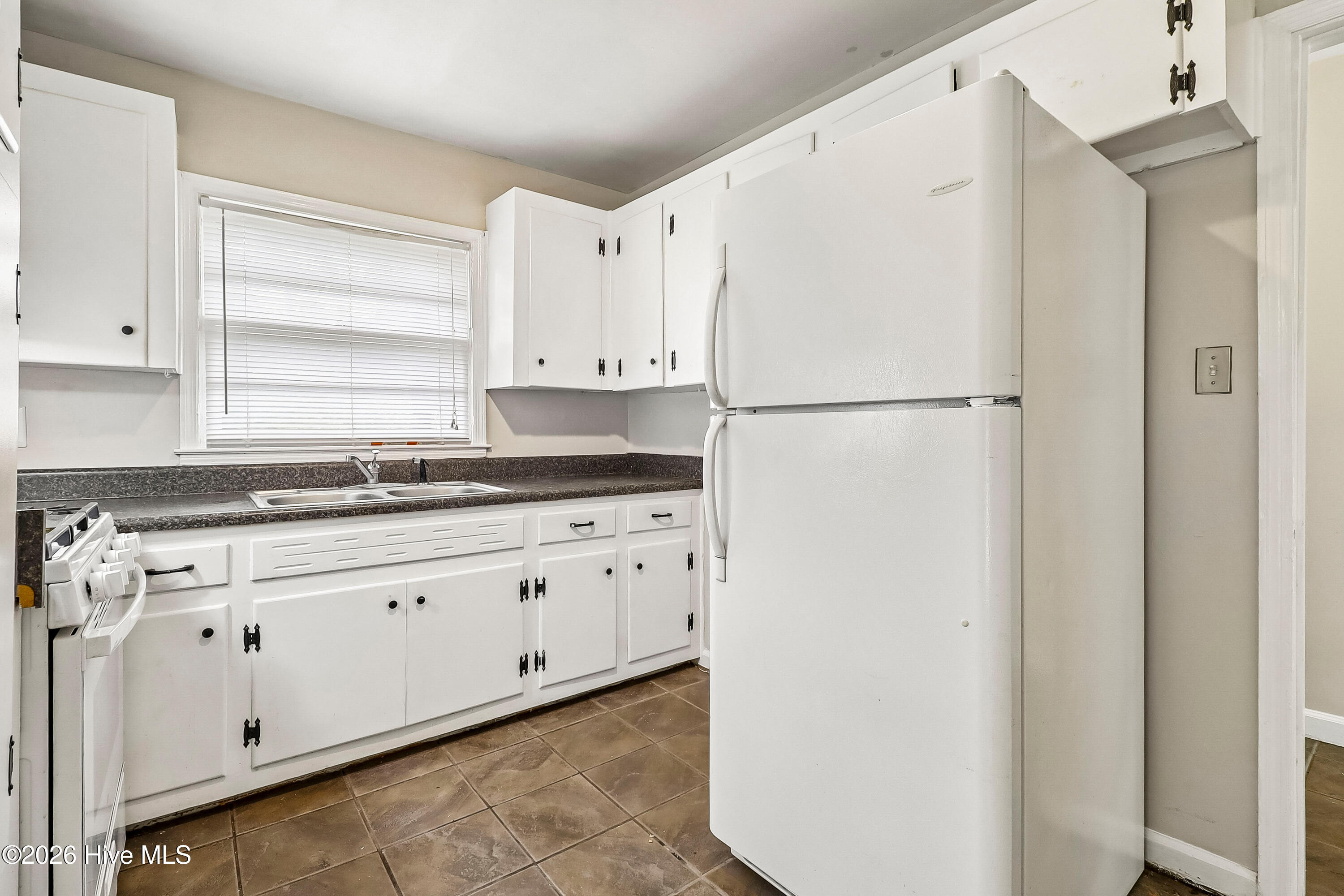 1640 Pendleton Road Property Photo 6