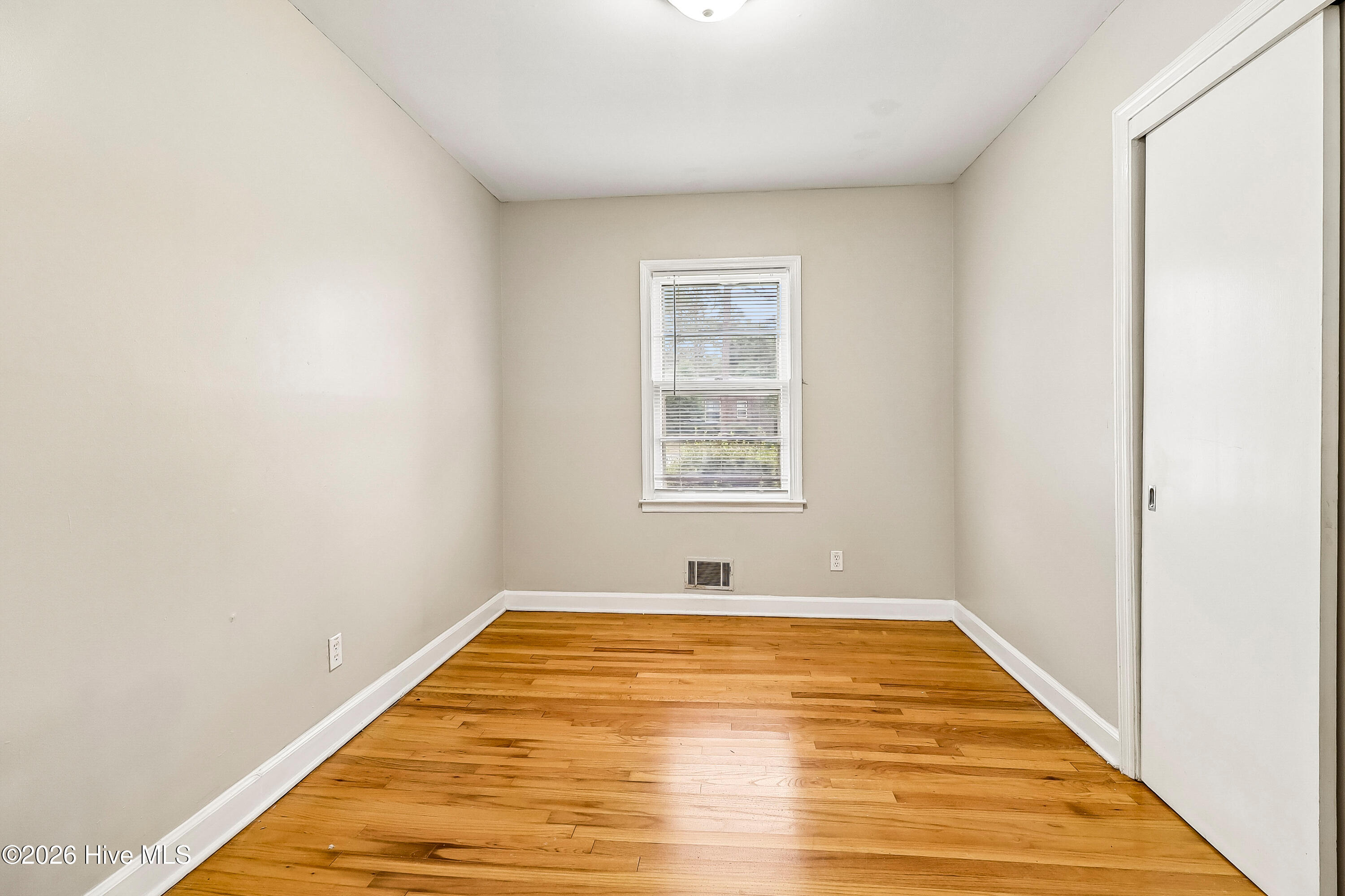 1640 Pendleton Road Property Photo 11
