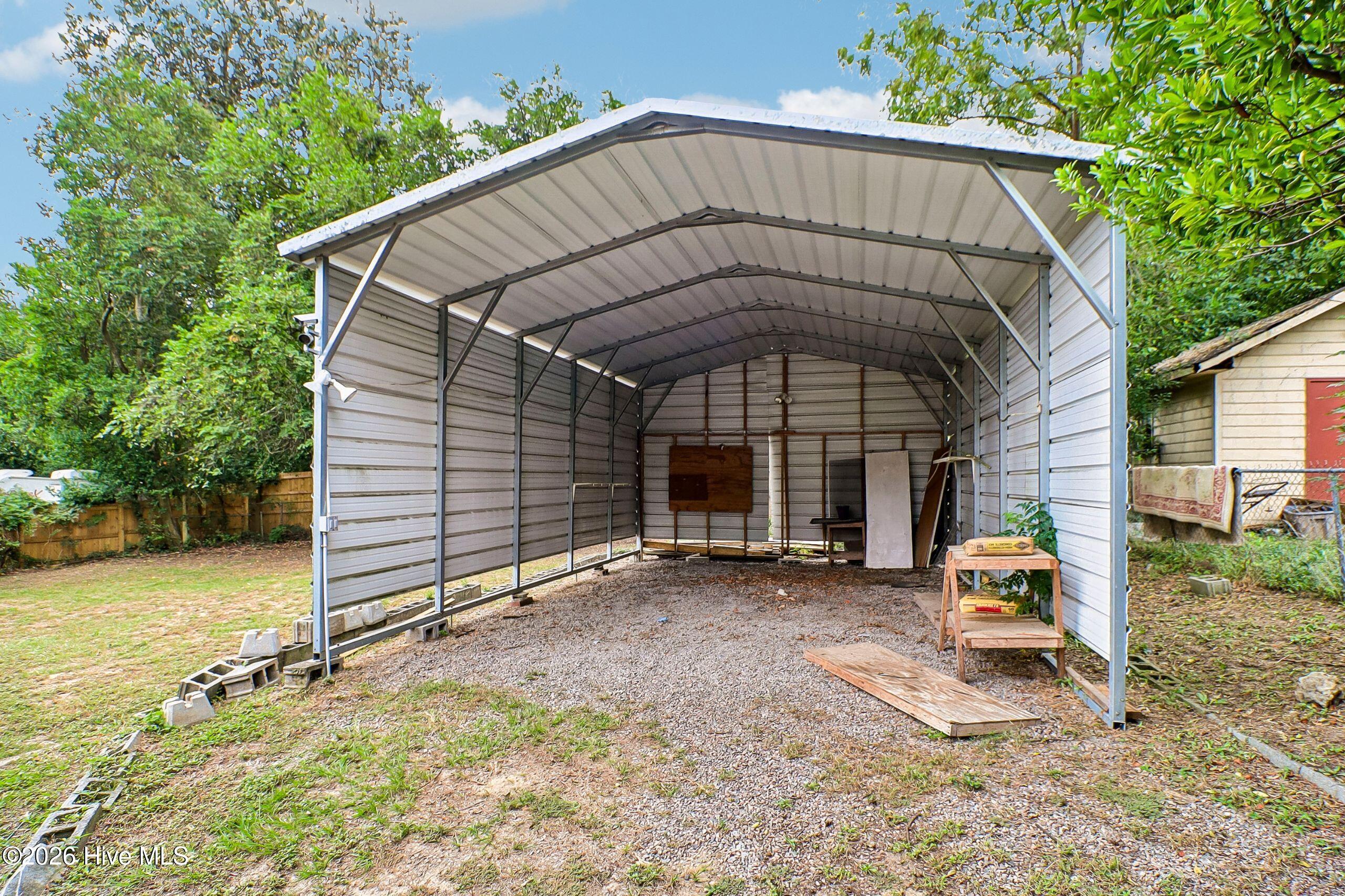 1640 Pendleton Road Property Photo 16