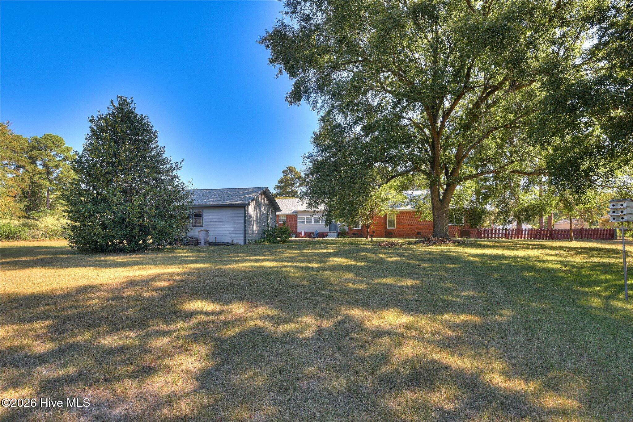104 Foxhunt Drive Property Photo 39