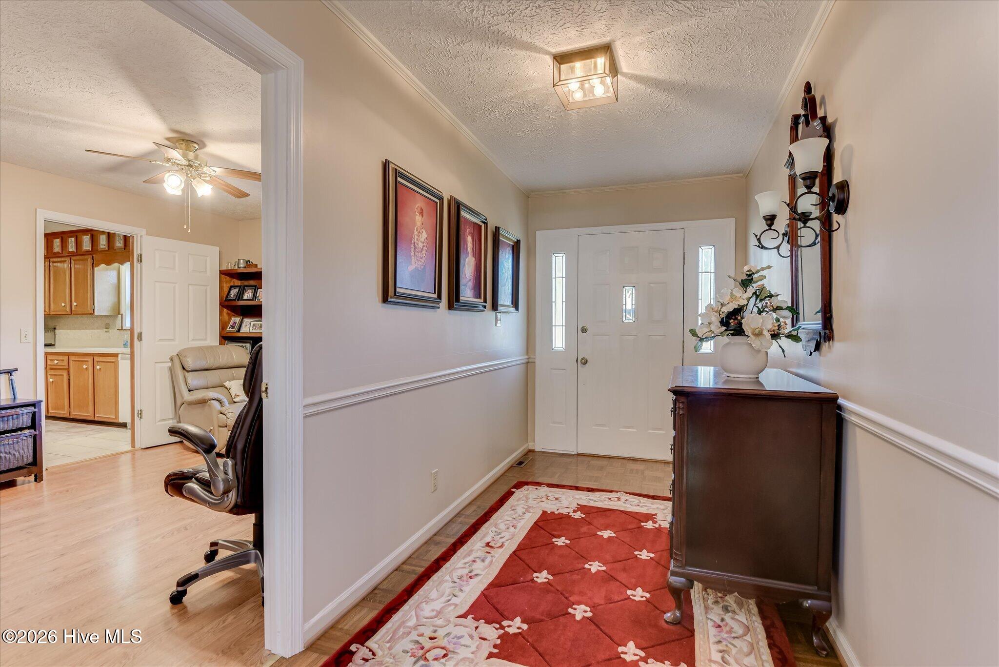 104 Foxhunt Drive Property Photo 44