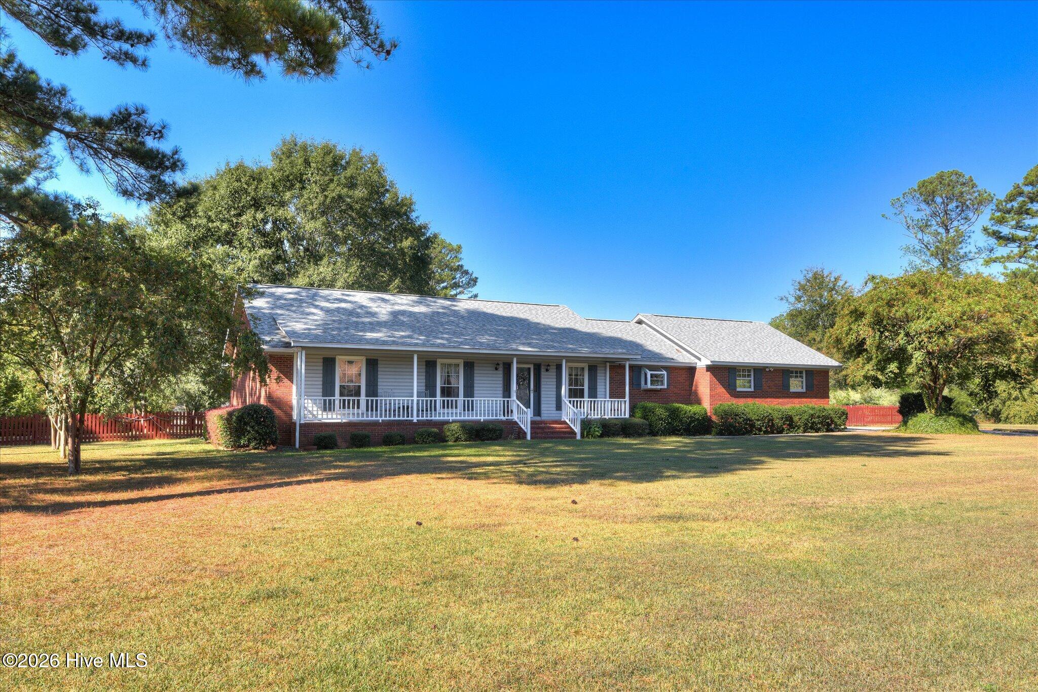 104 Foxhunt Drive Property Photo 45