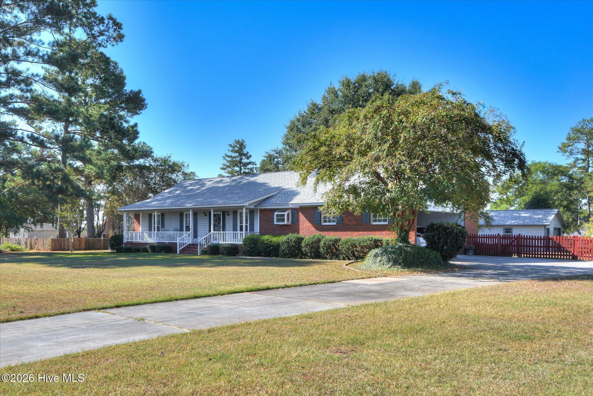 104 Foxhunt Drive Property Photo 47