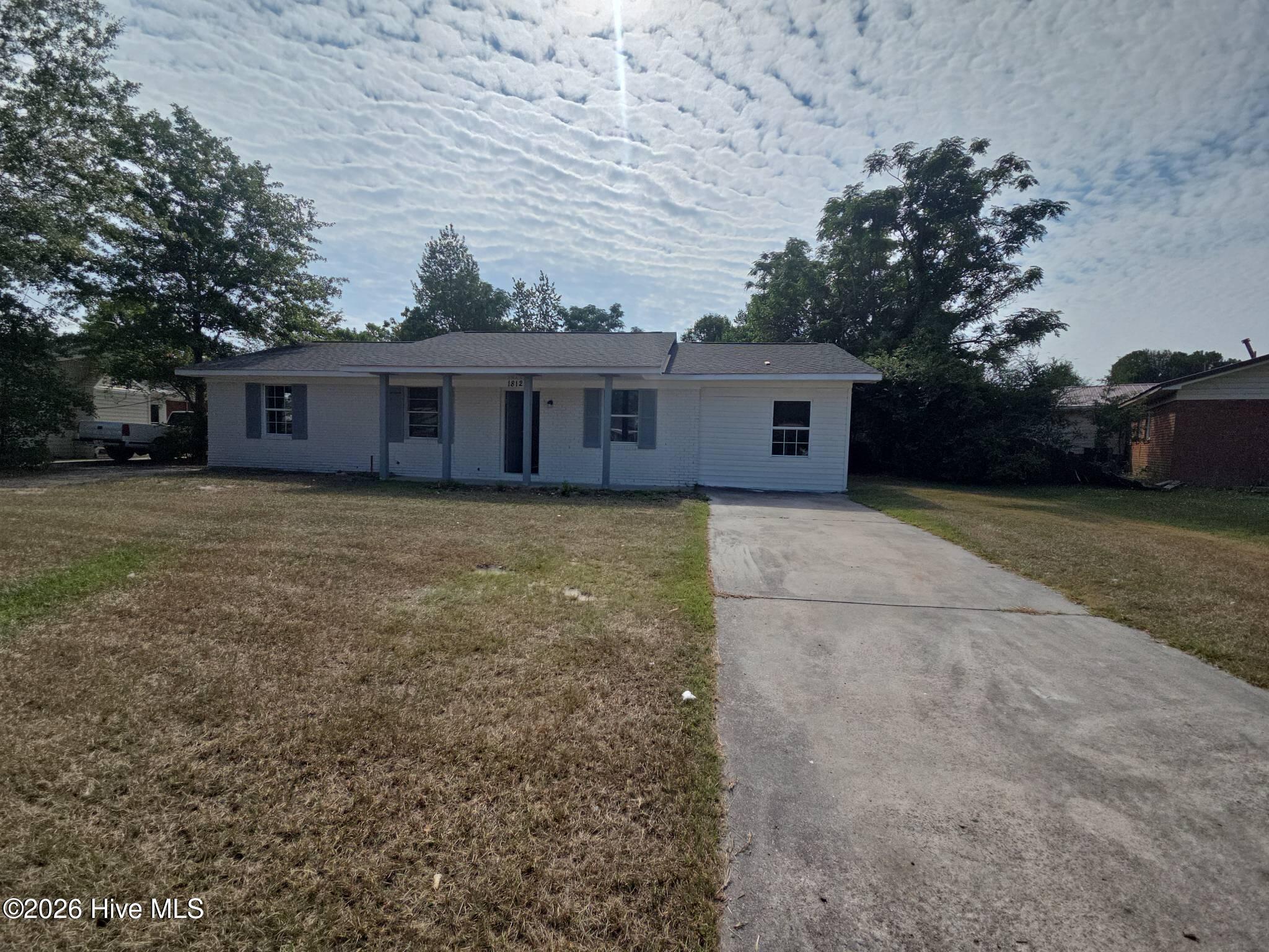 1812 Empress Avenue Property Photo 1