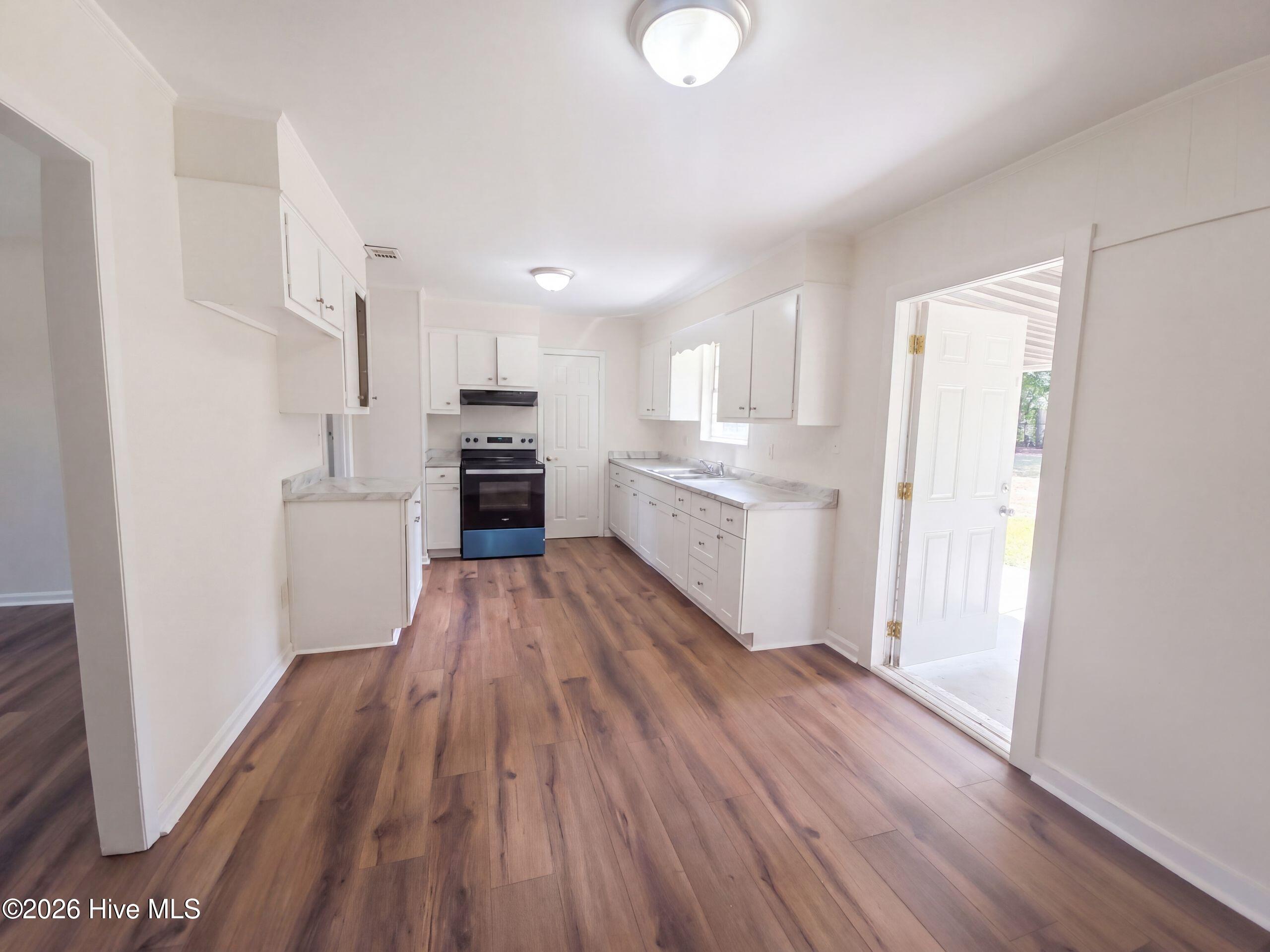 1812 Empress Avenue Property Photo 15