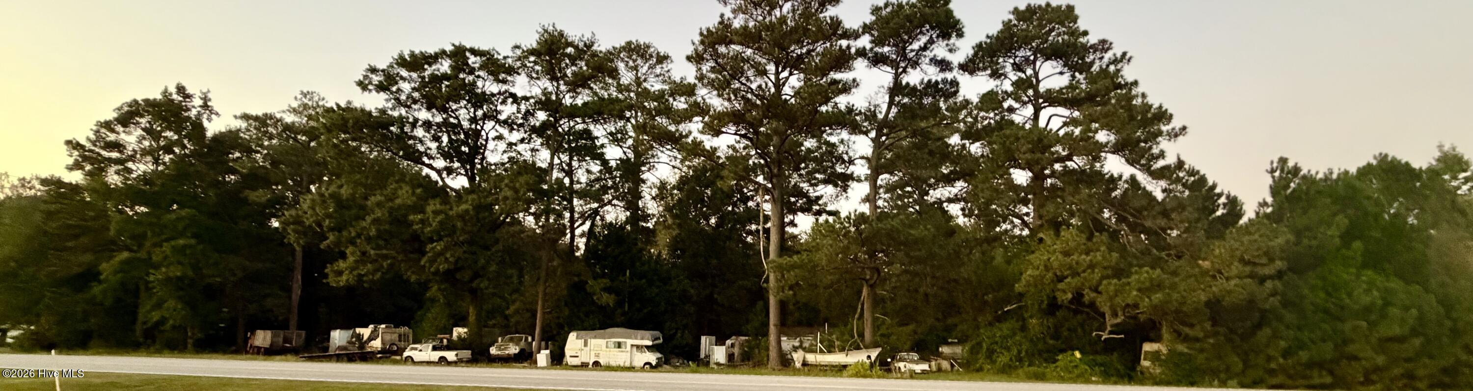 1421 Nc Highway 58 S Property Photo 1
