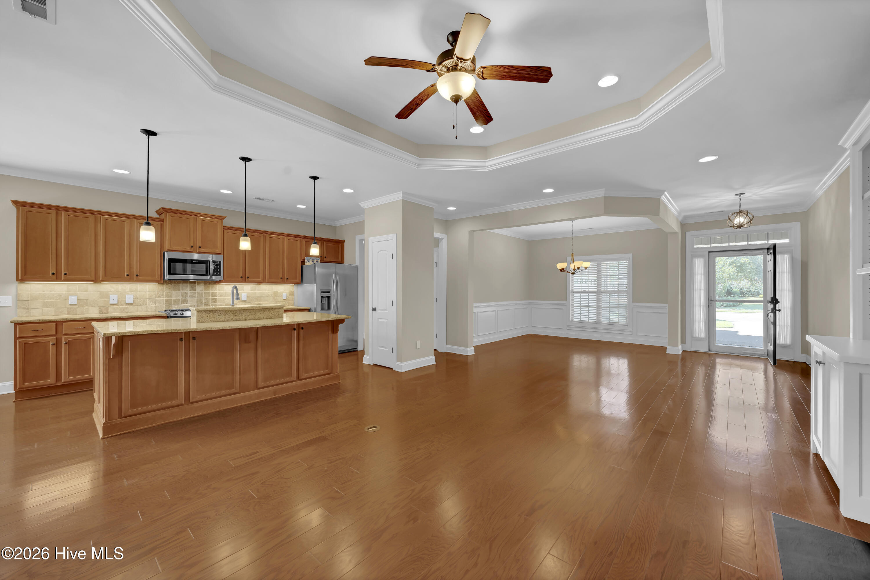 1245 Lillibridge Drive Property Photo 2