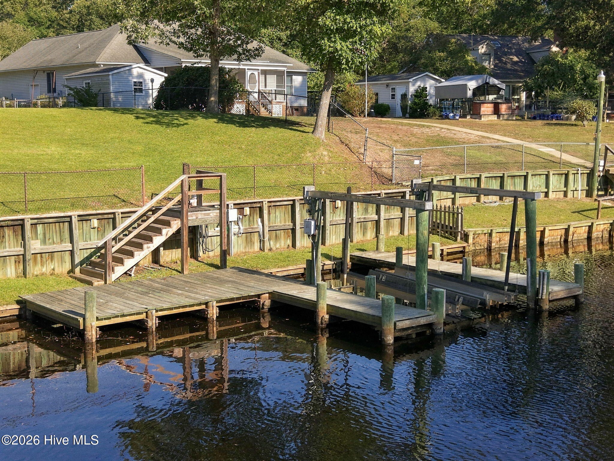 106 Arbor Drive Property Photo 4