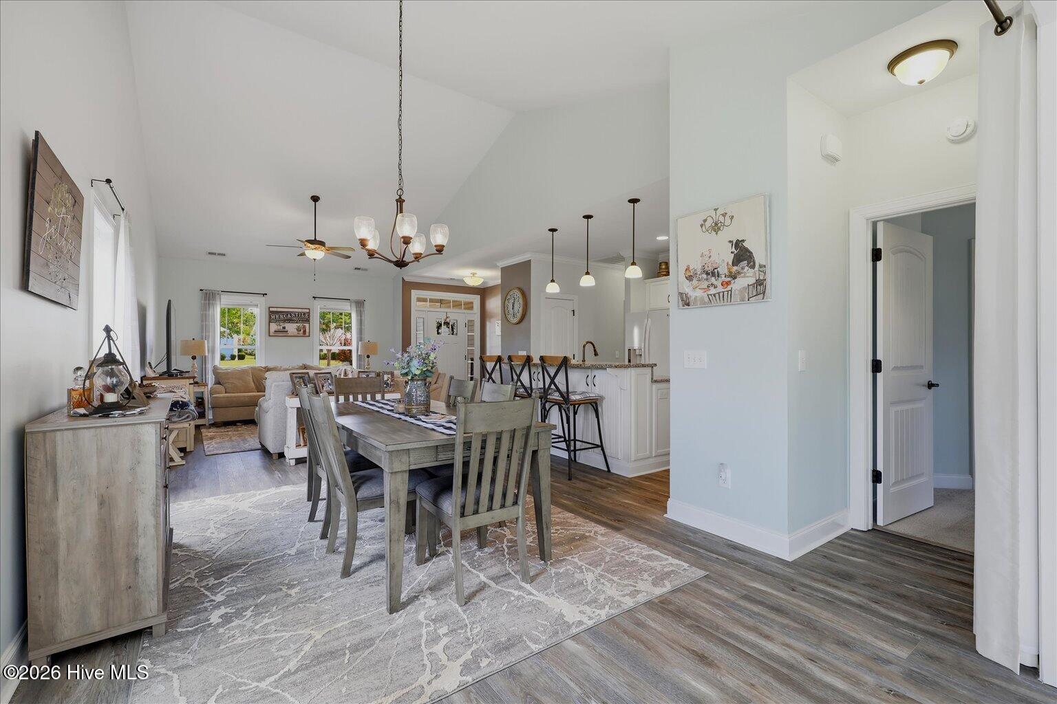8175 Garden Pointe Drive Ne Property Photo 17