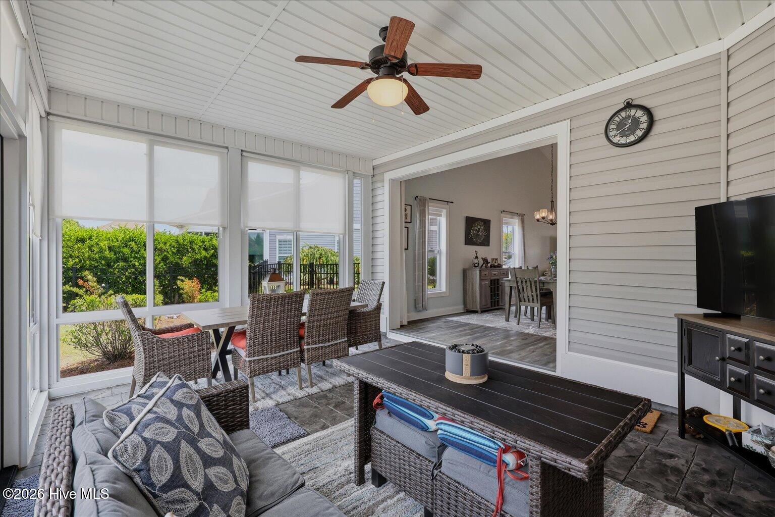 8175 Garden Pointe Drive Ne Property Photo 20